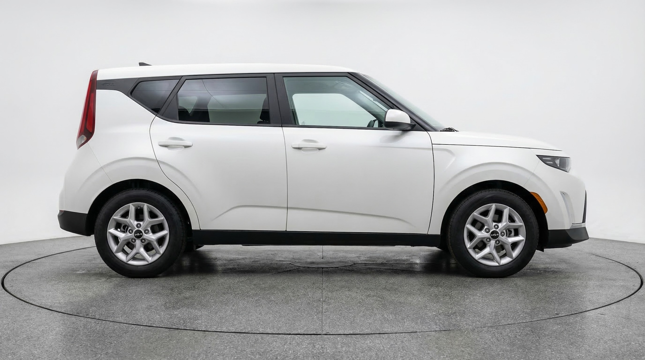 Thumbnail: 2025 Kia Soul - 8