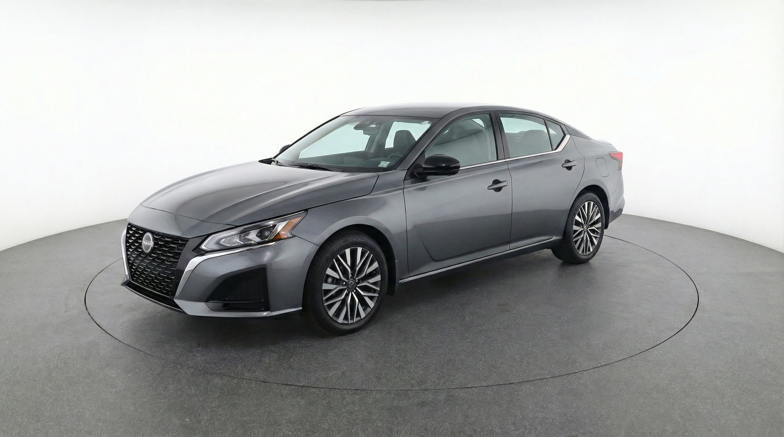 Thumbnail: 2025 Nissan Altima - 3