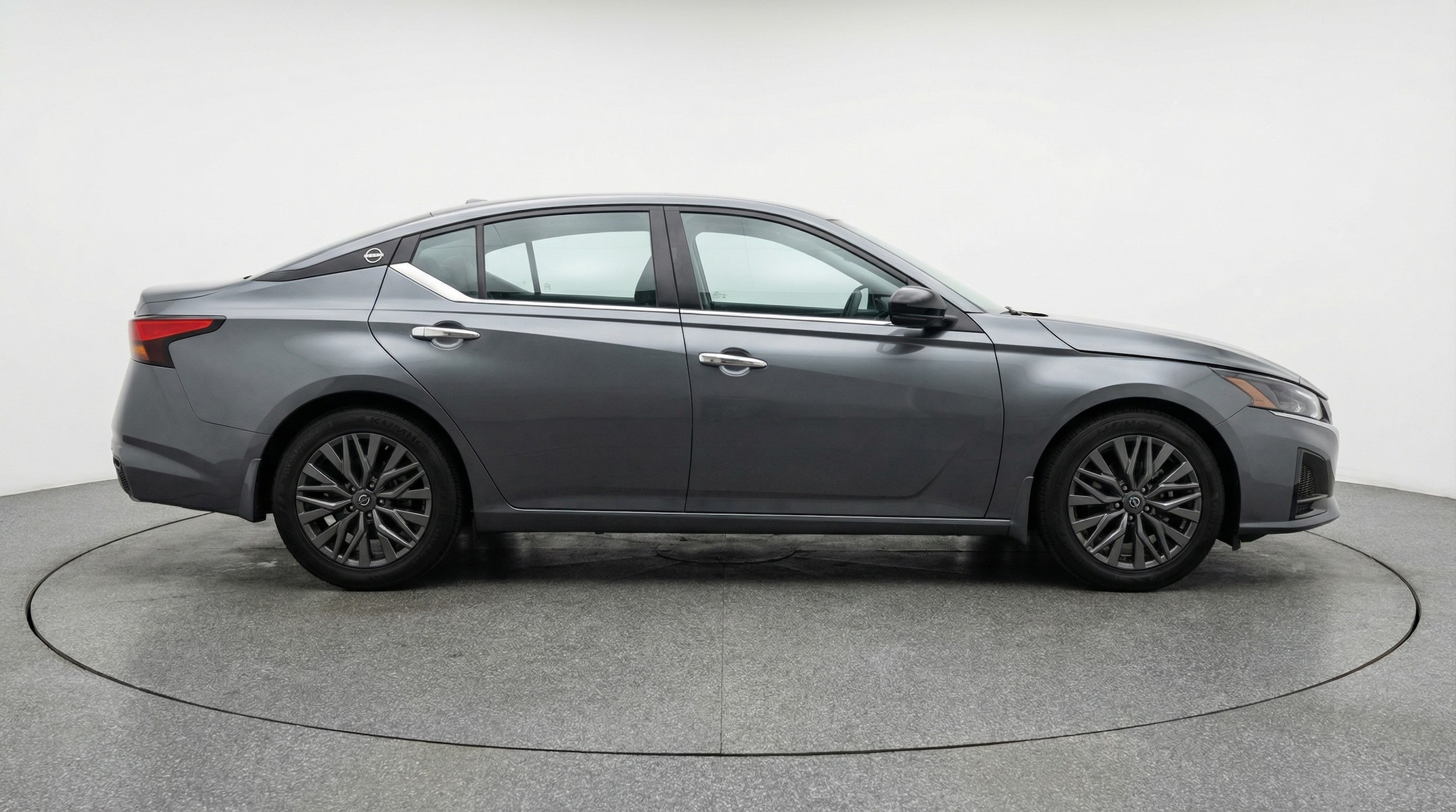 Thumbnail: 2025 Nissan Altima - 8