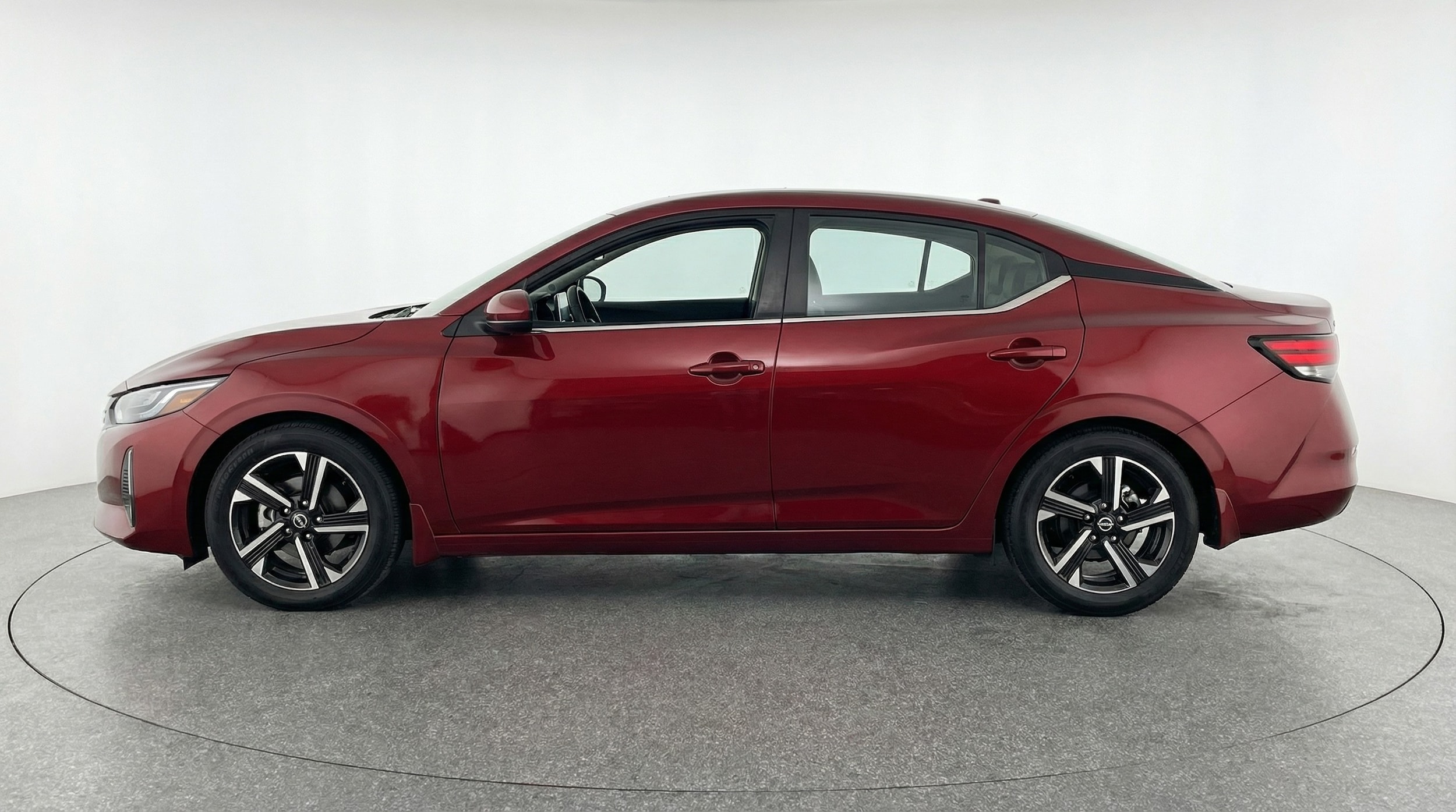 Thumbnail: 2025 Nissan Sentra - 4