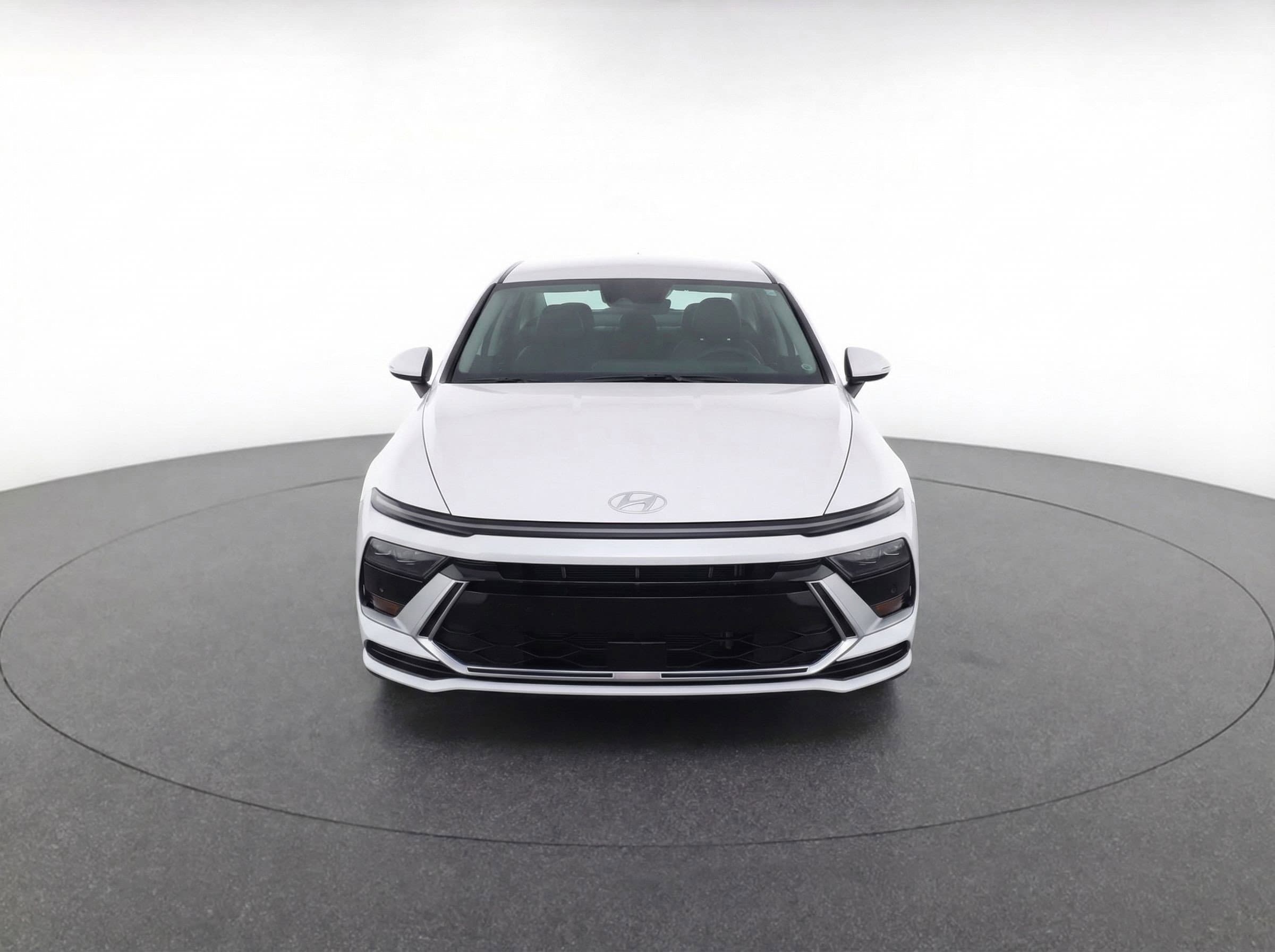Thumbnail: 2024 Hyundai Sonata - 2