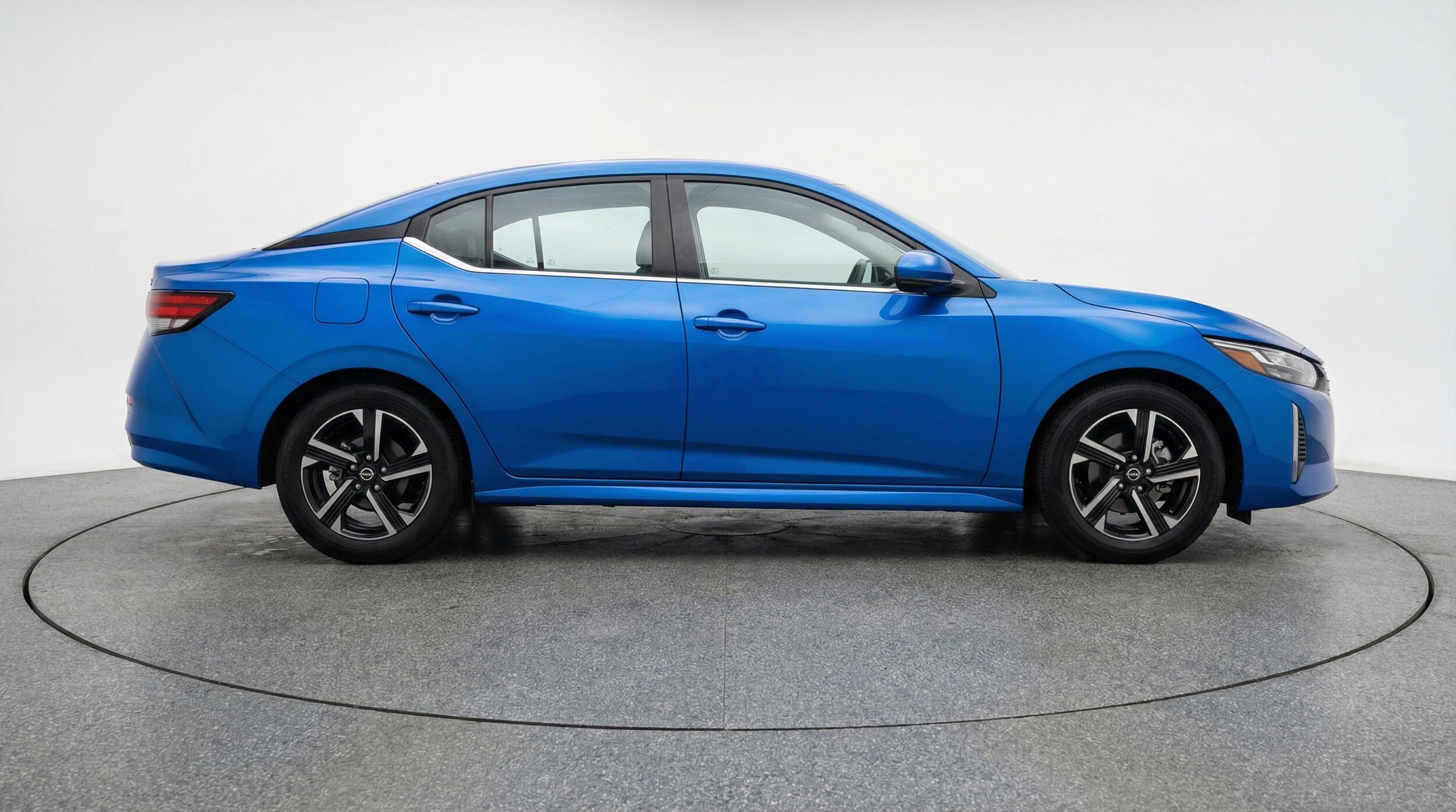 Thumbnail: 2025 Nissan Sentra - 11