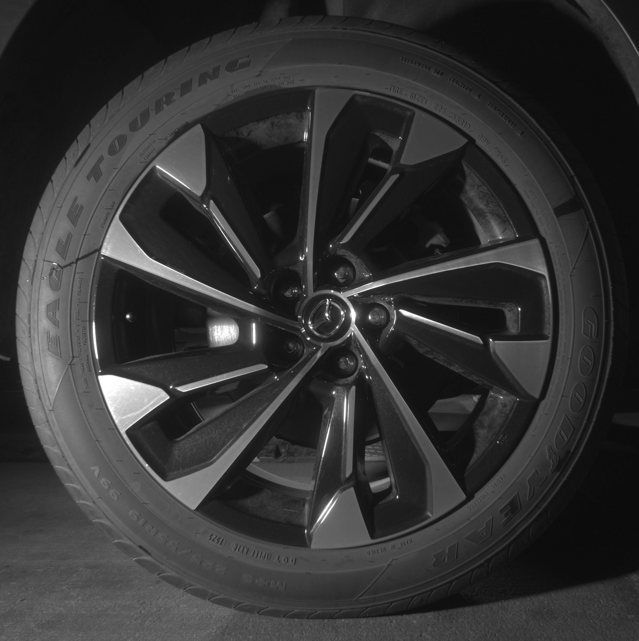 Thumbnail: 2025 Mazda CX-50 - 15