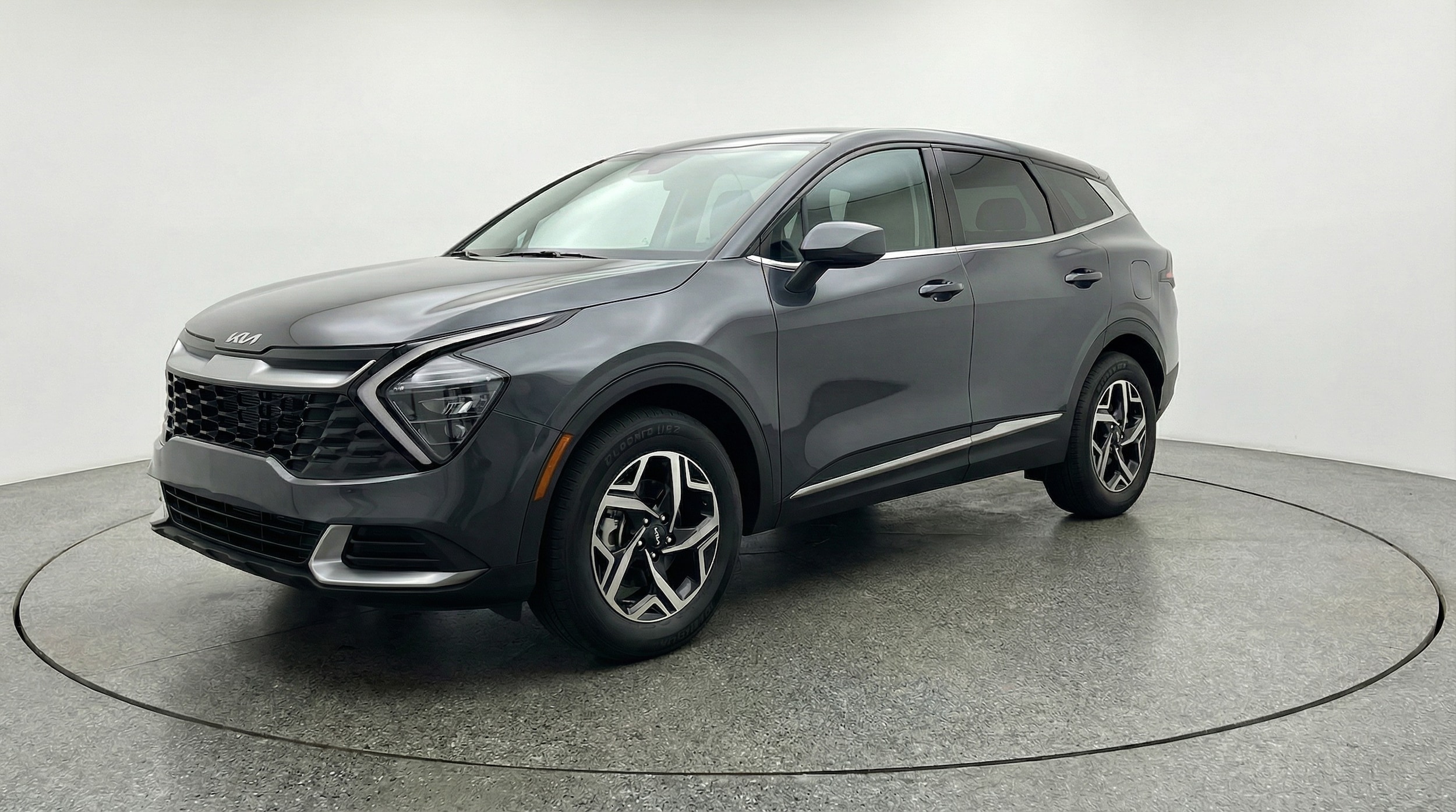 Thumbnail: 2025 Kia Sportage - 3