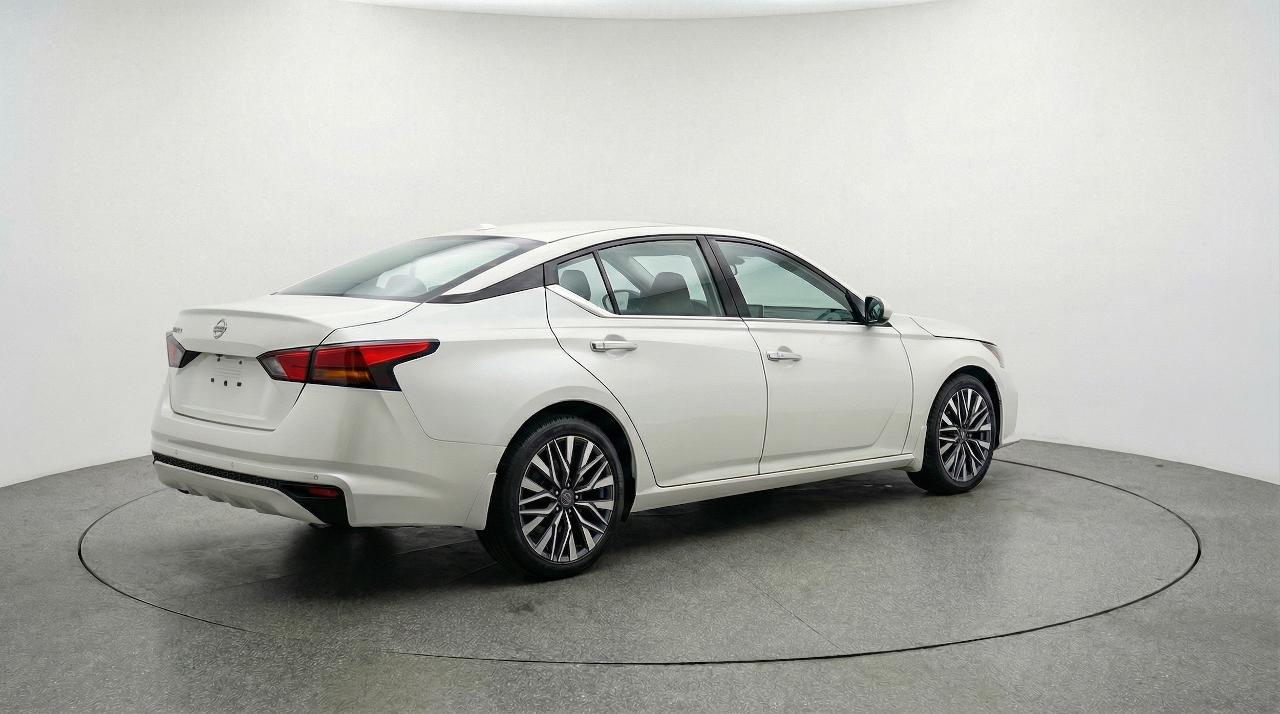 Thumbnail: 2025 Nissan Altima - 7