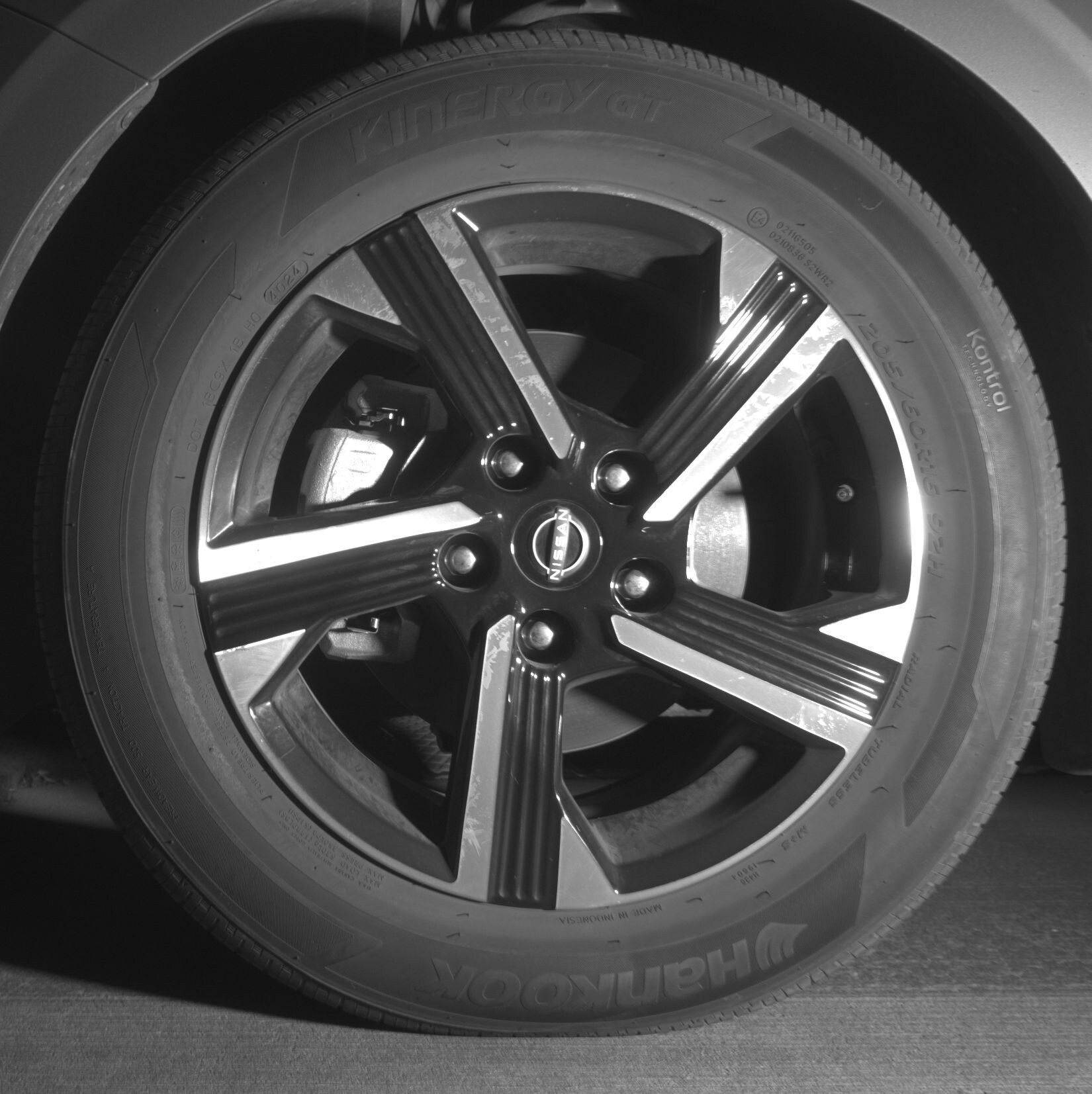 Thumbnail: 2025 Nissan Sentra - 9