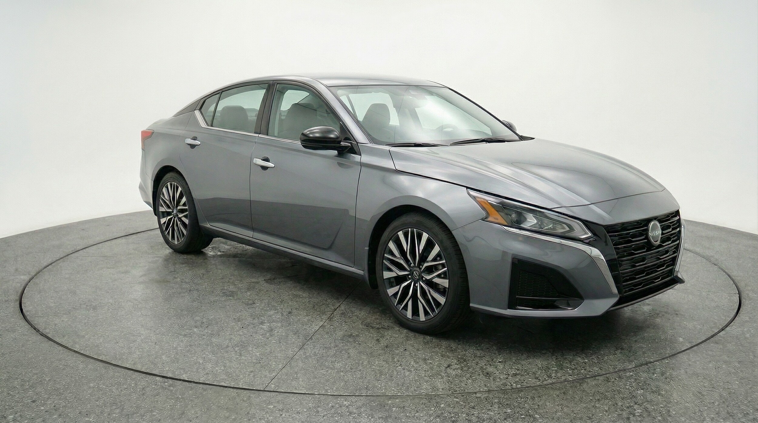 Thumbnail: 2025 Nissan Altima - 1