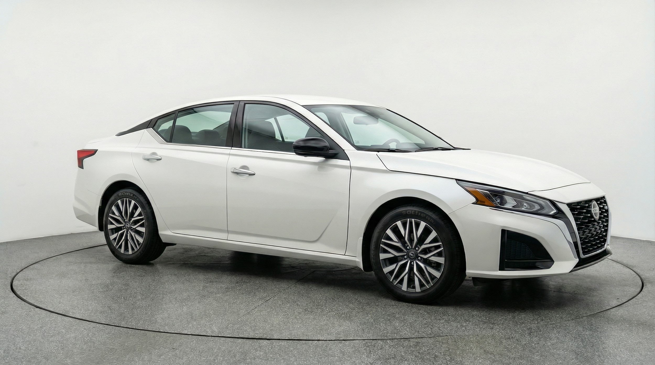 Thumbnail: 2025 Nissan Altima - 1