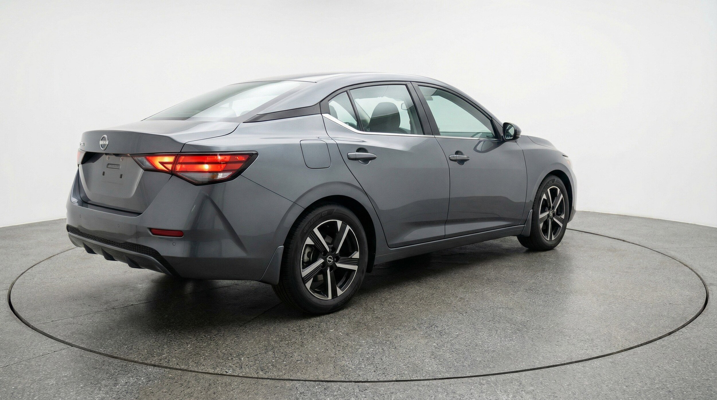 Thumbnail: 2025 Nissan Sentra - 9