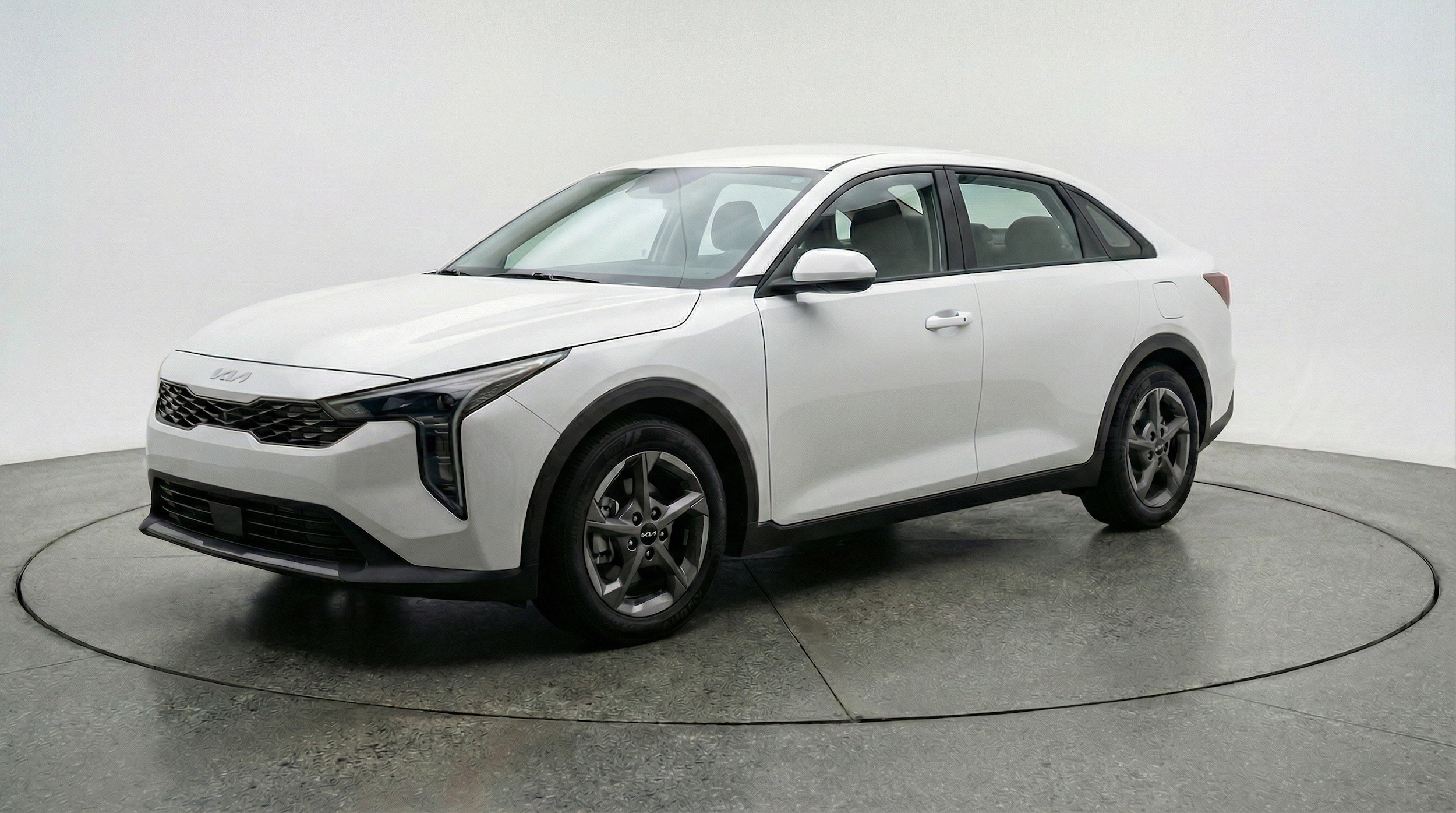 Thumbnail: 2025 Kia K4 - 3