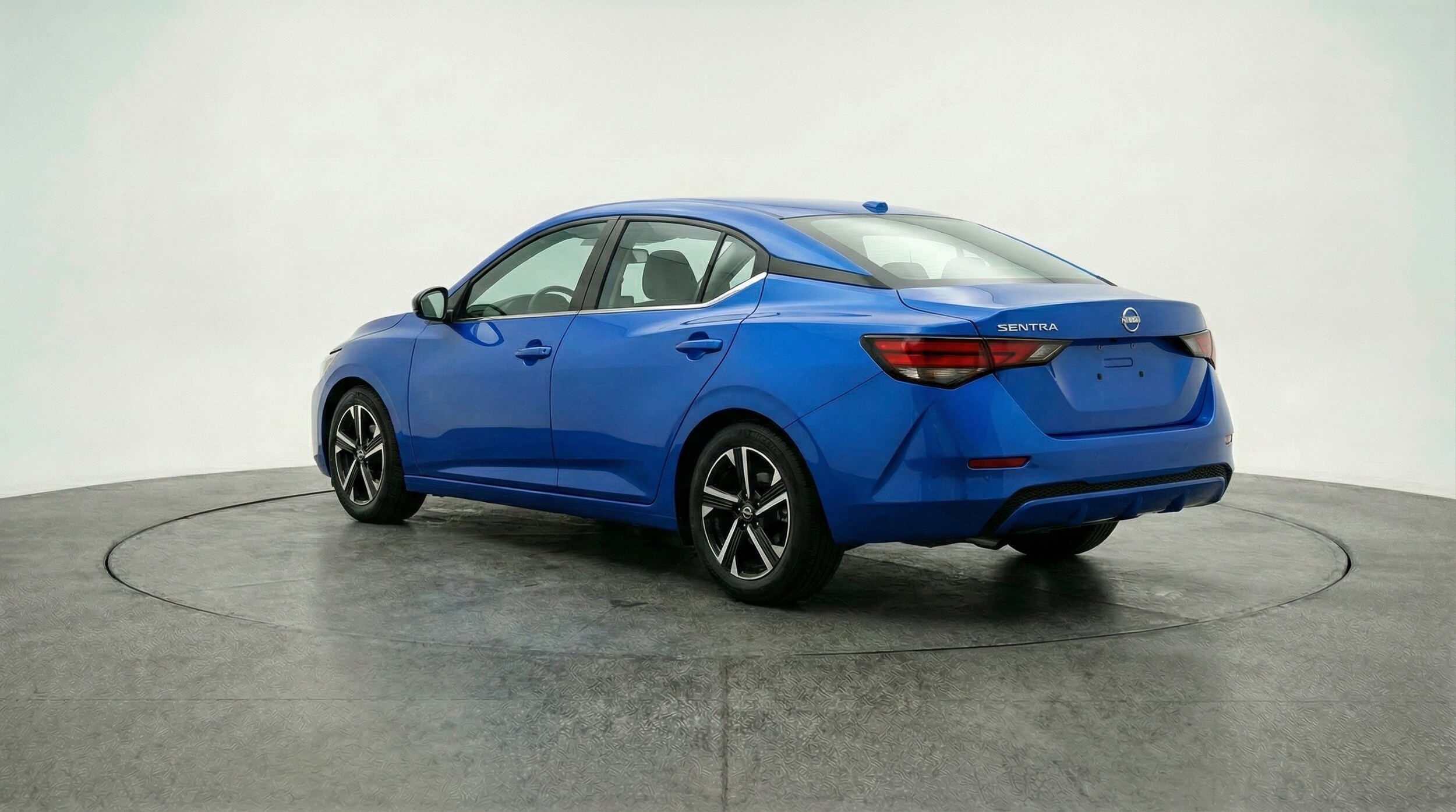 Thumbnail: 2025 Nissan Sentra - 5