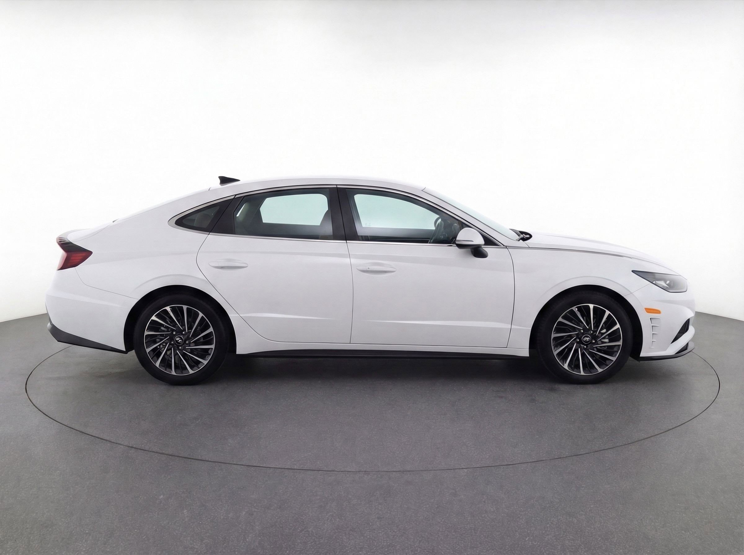 Thumbnail: 2024 Hyundai Sonata - 11