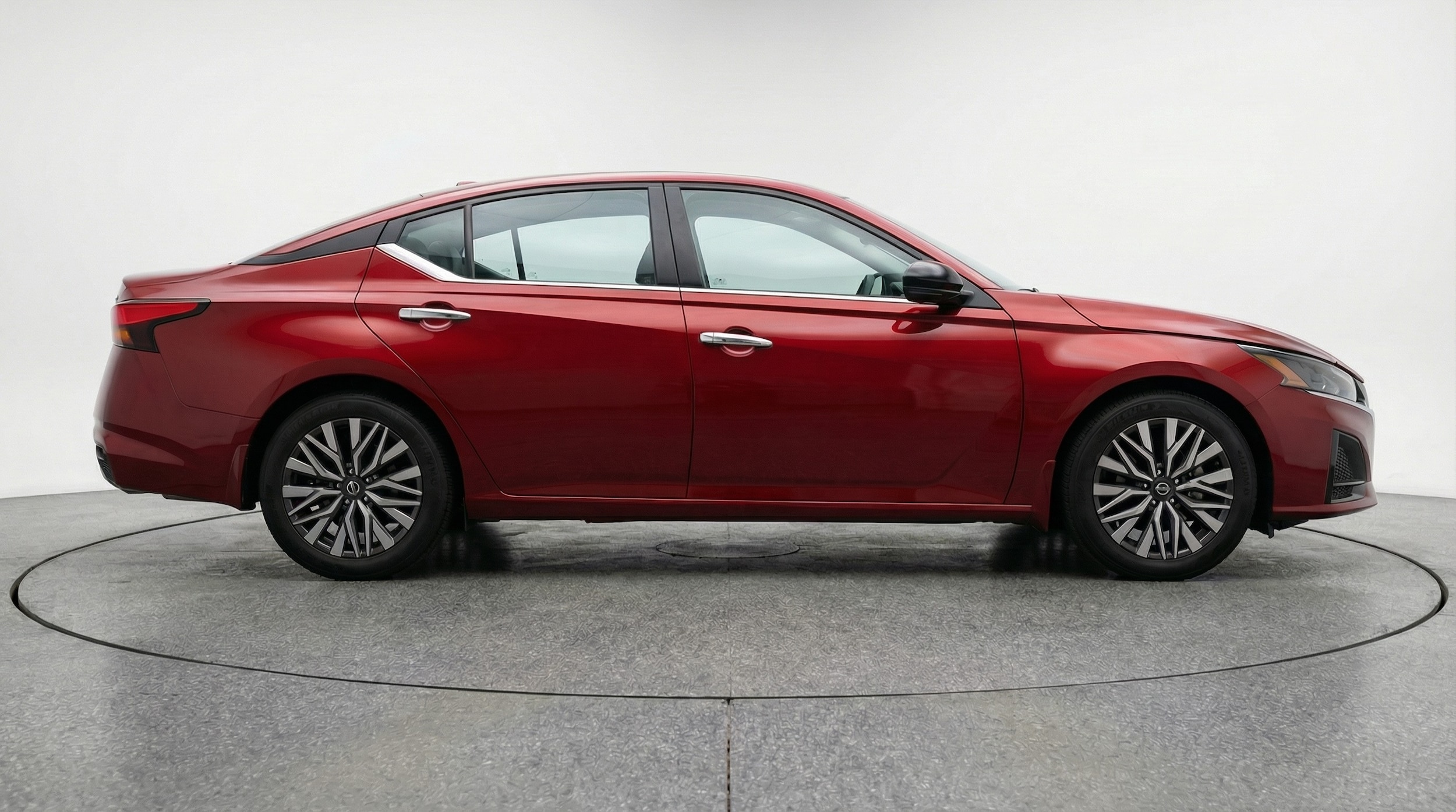 Thumbnail: 2025 Nissan Altima - 8