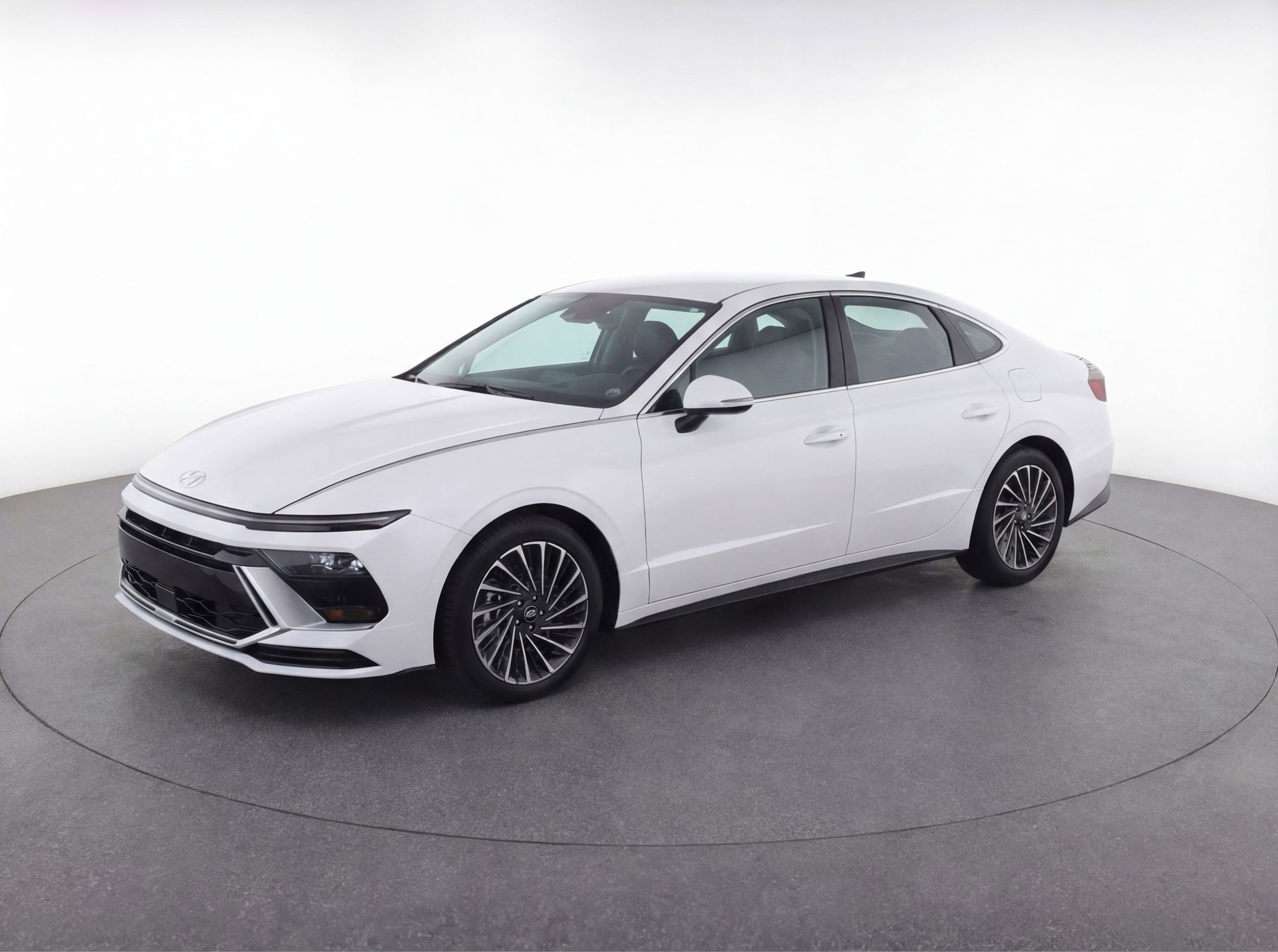 Thumbnail: 2024 Hyundai Sonata - 3
