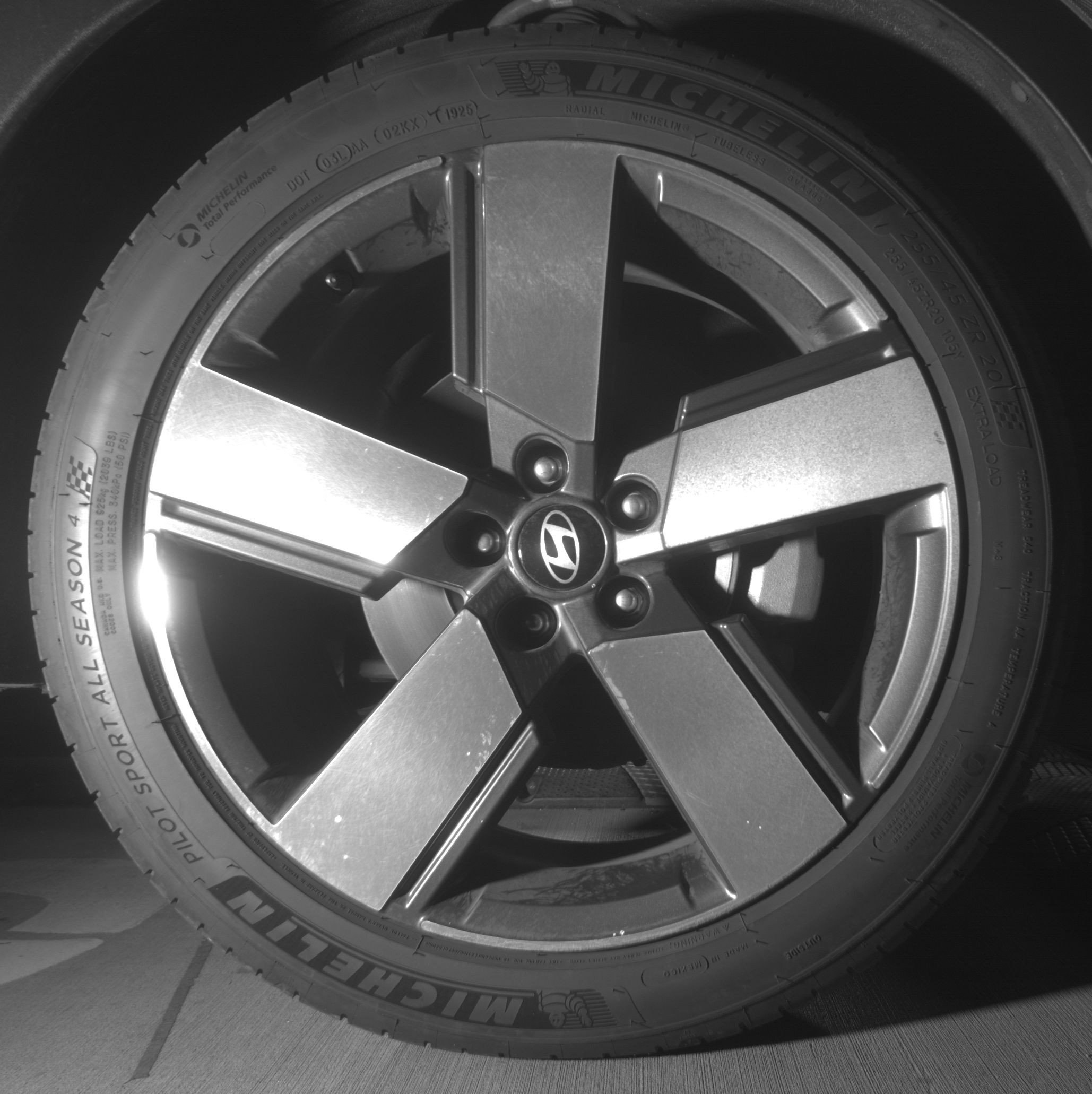 Thumbnail: 2024 Hyundai Santa Fe - 13