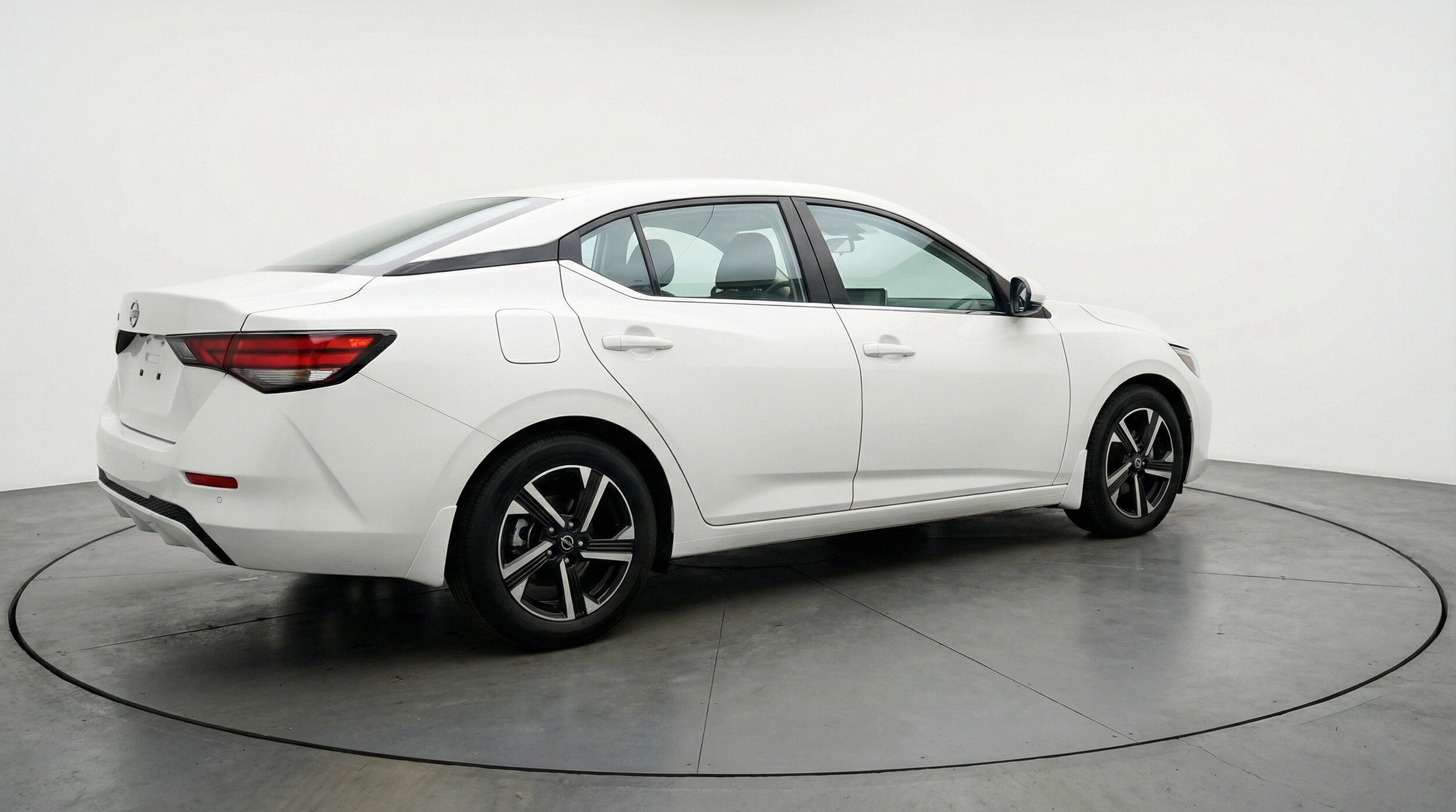 Thumbnail: 2025 Nissan Sentra - 9