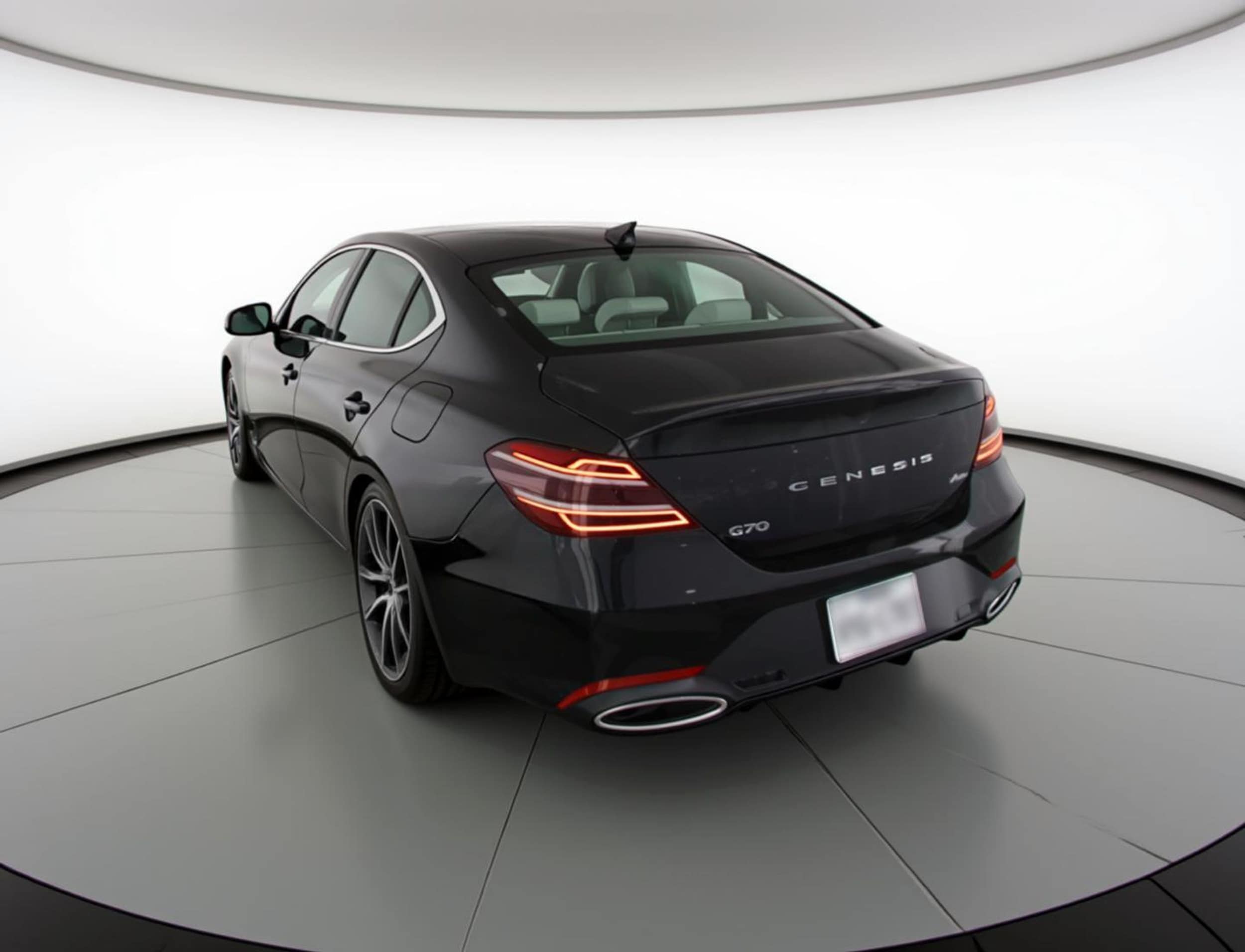 Thumbnail: 2025 Genesis G70 - 5