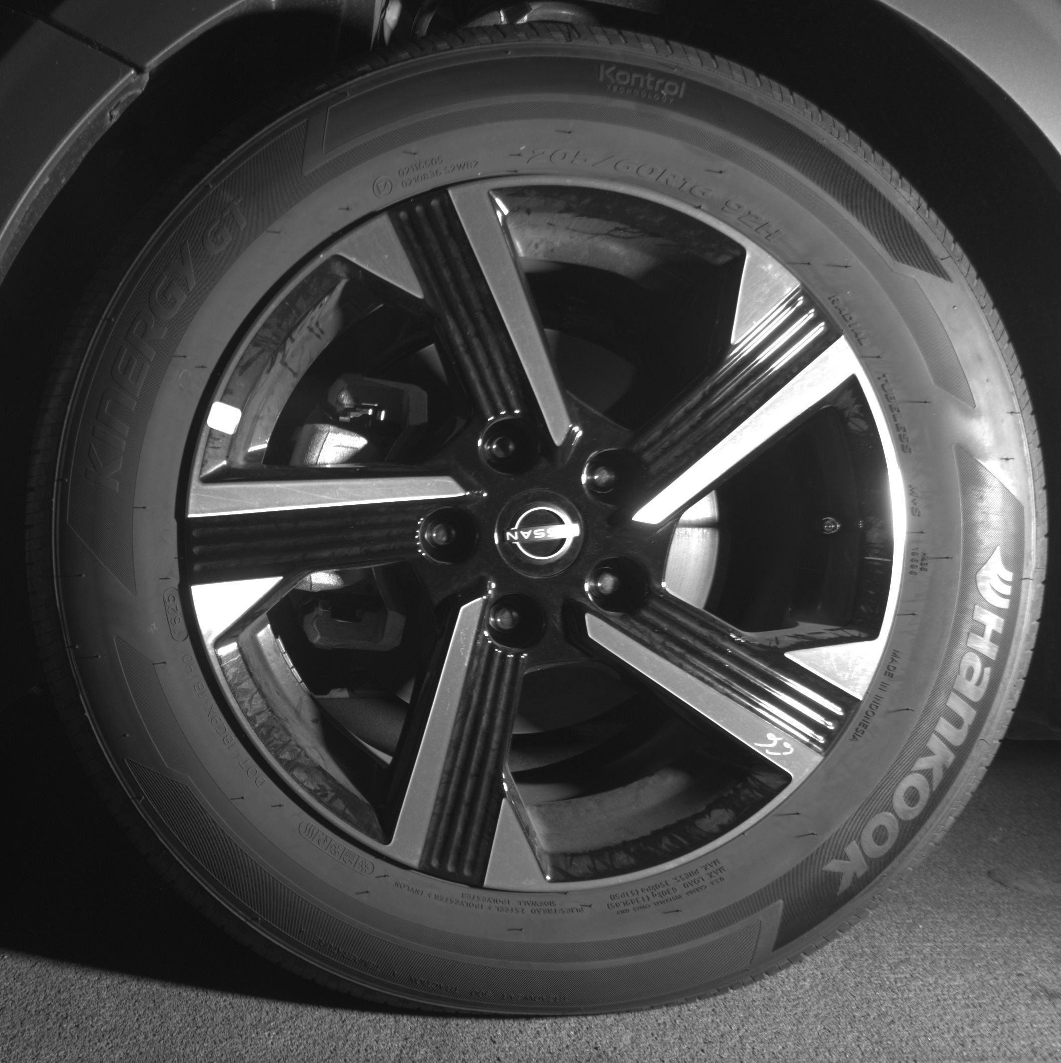 Thumbnail: 2025 Nissan Sentra - 12