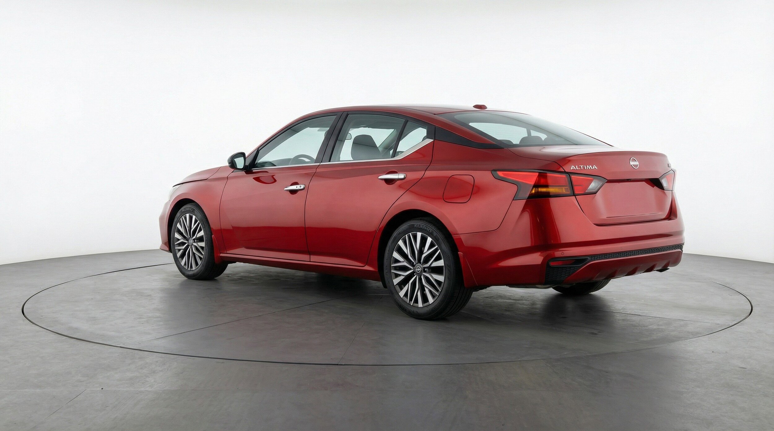 Thumbnail: 2025 Nissan Altima - 6