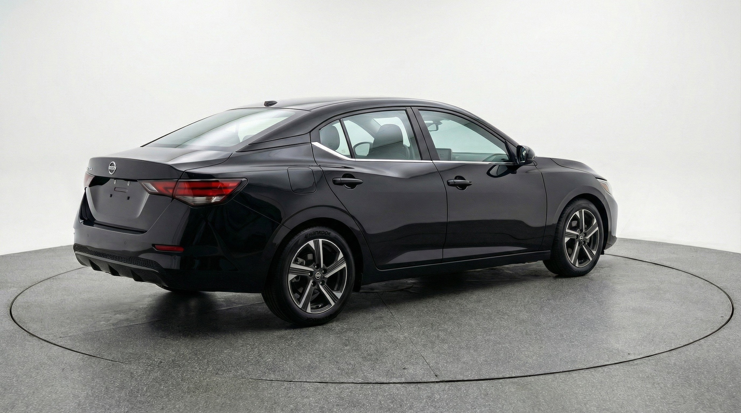 Thumbnail: 2025 Nissan Sentra - 9