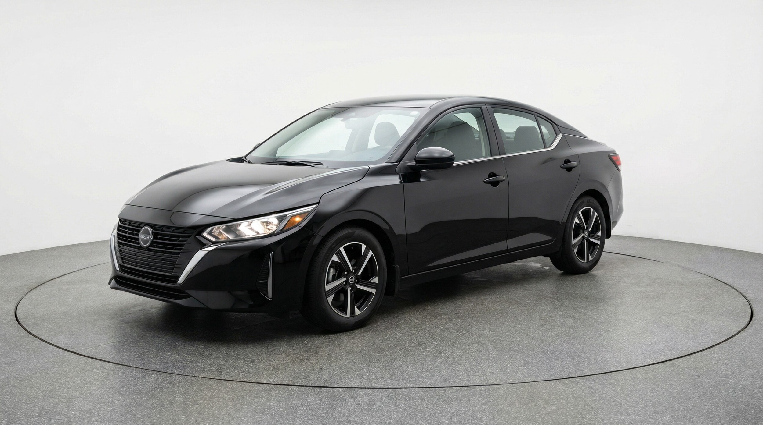 Thumbnail: 2025 Nissan Sentra - 3