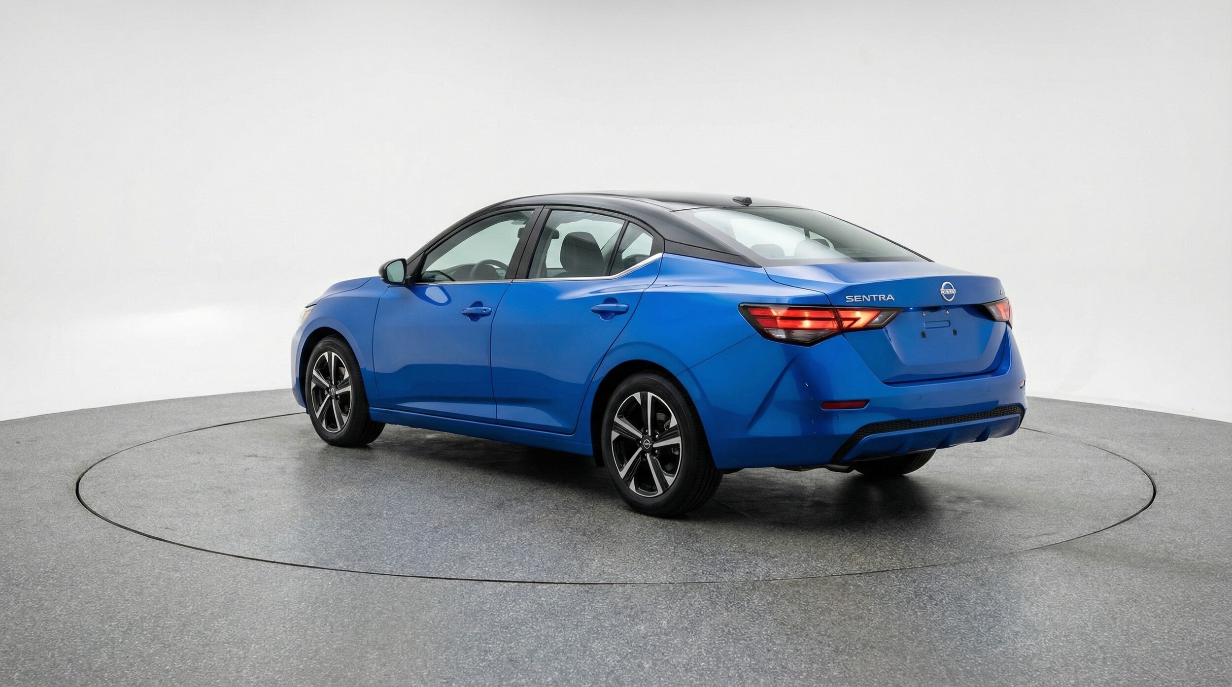 Thumbnail: 2025 Nissan Sentra - 5