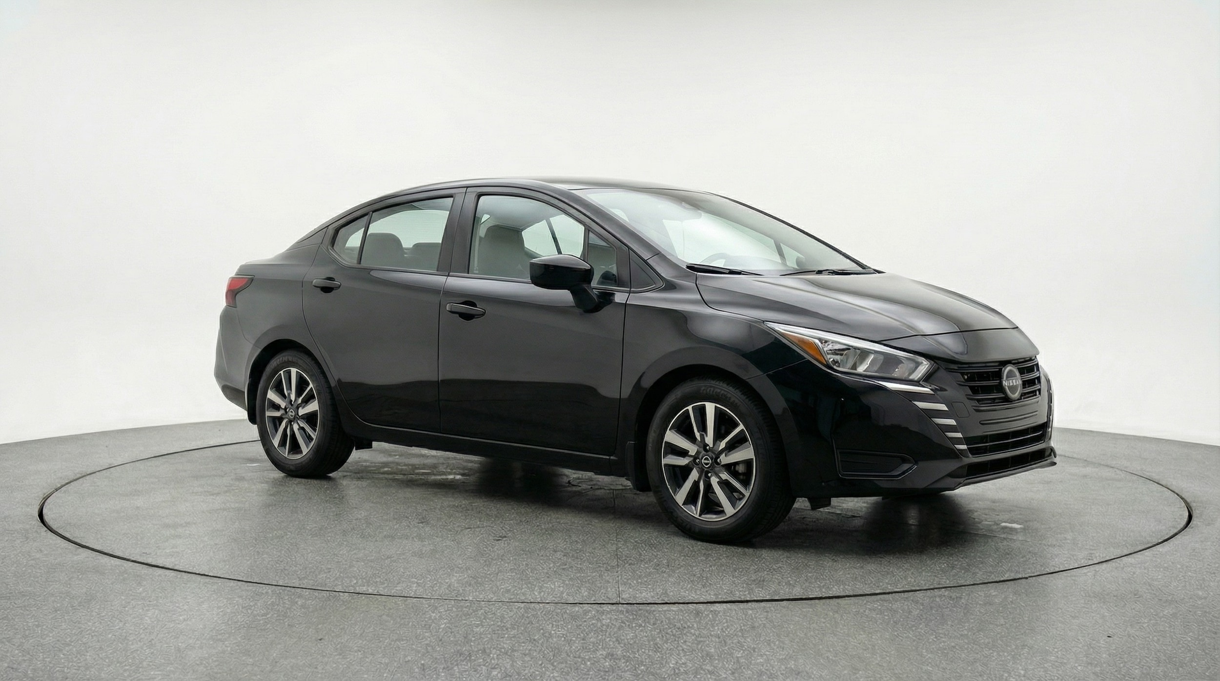 2025 Nissan Versa Sedan SV