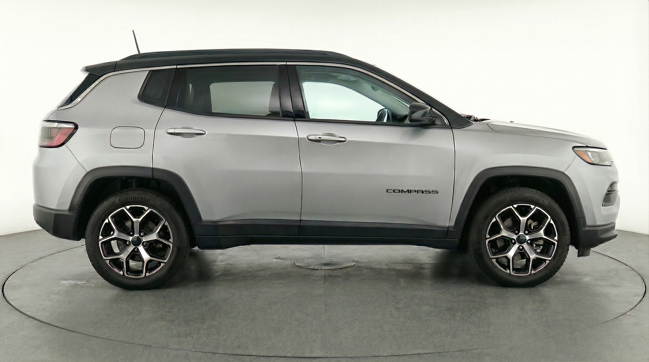 Thumbnail: 2025 Jeep Compass - 8