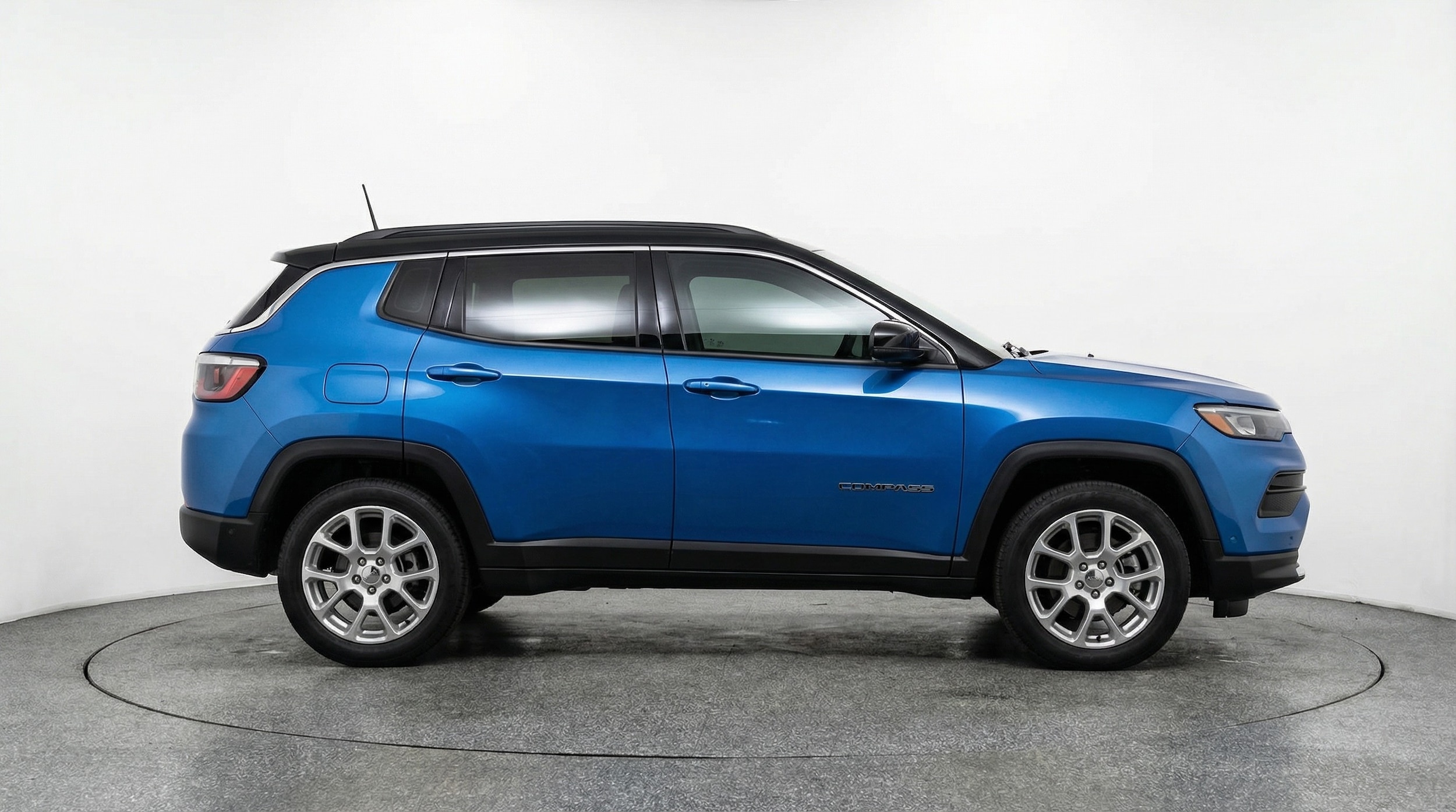 Thumbnail: 2025 Jeep Compass - 8