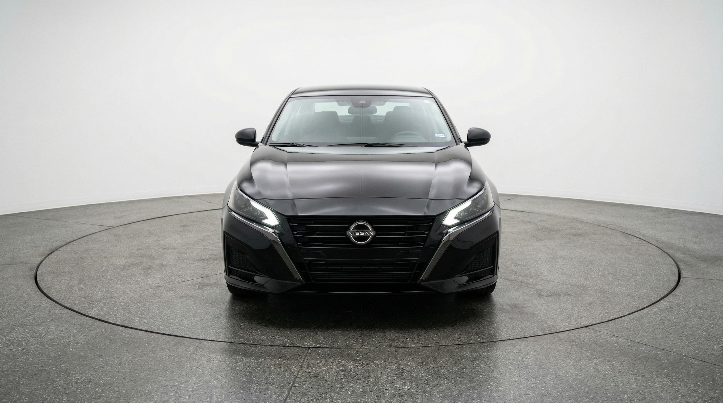 Thumbnail: 2025 Nissan Altima - 2