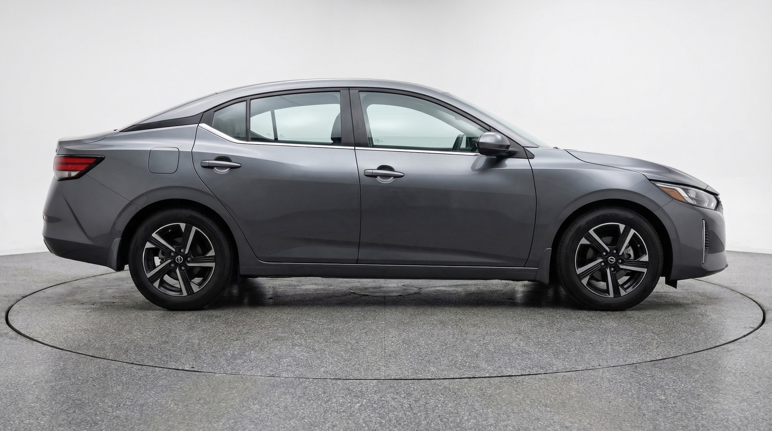 Thumbnail: 2025 Nissan Sentra - 8