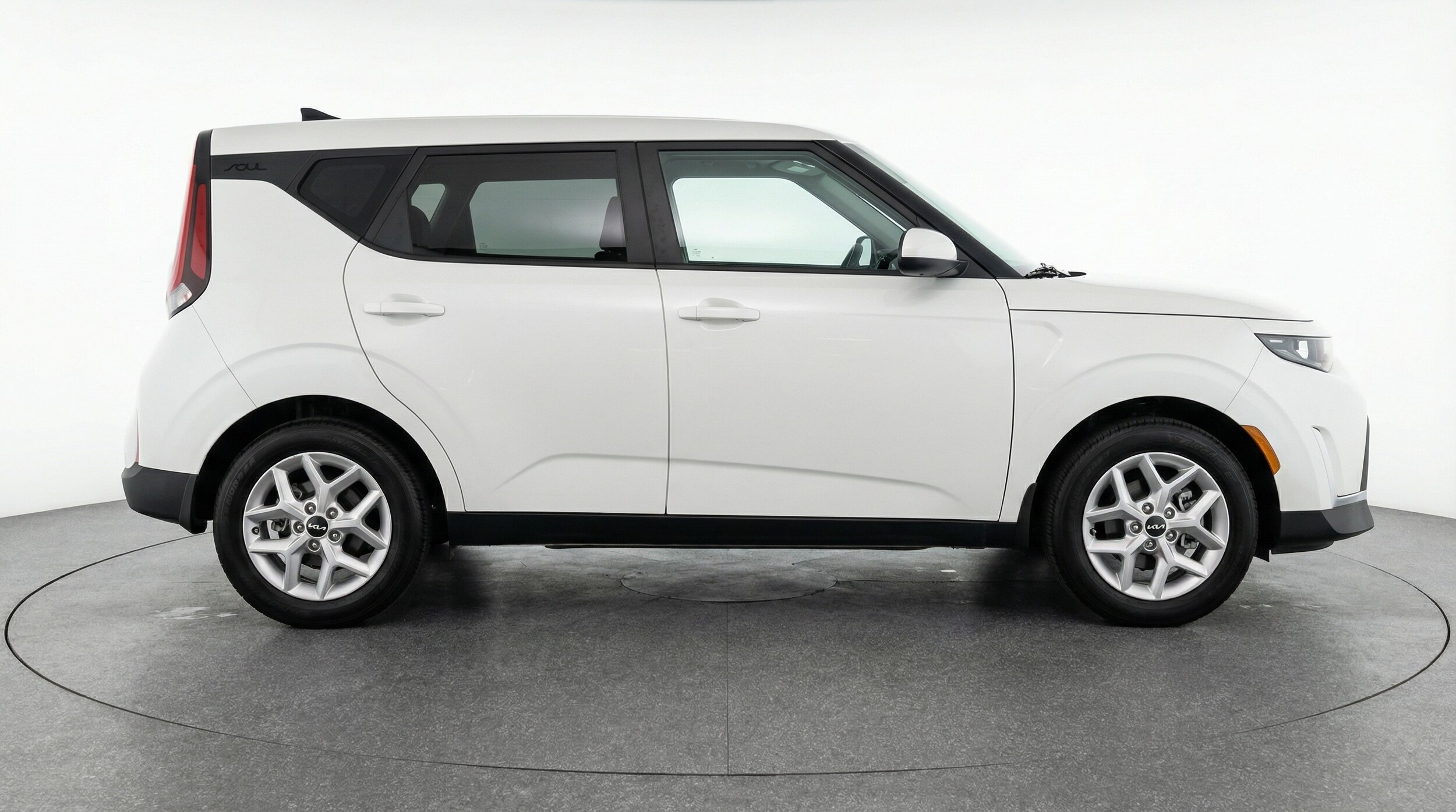 Thumbnail: 2025 Kia Soul - 8