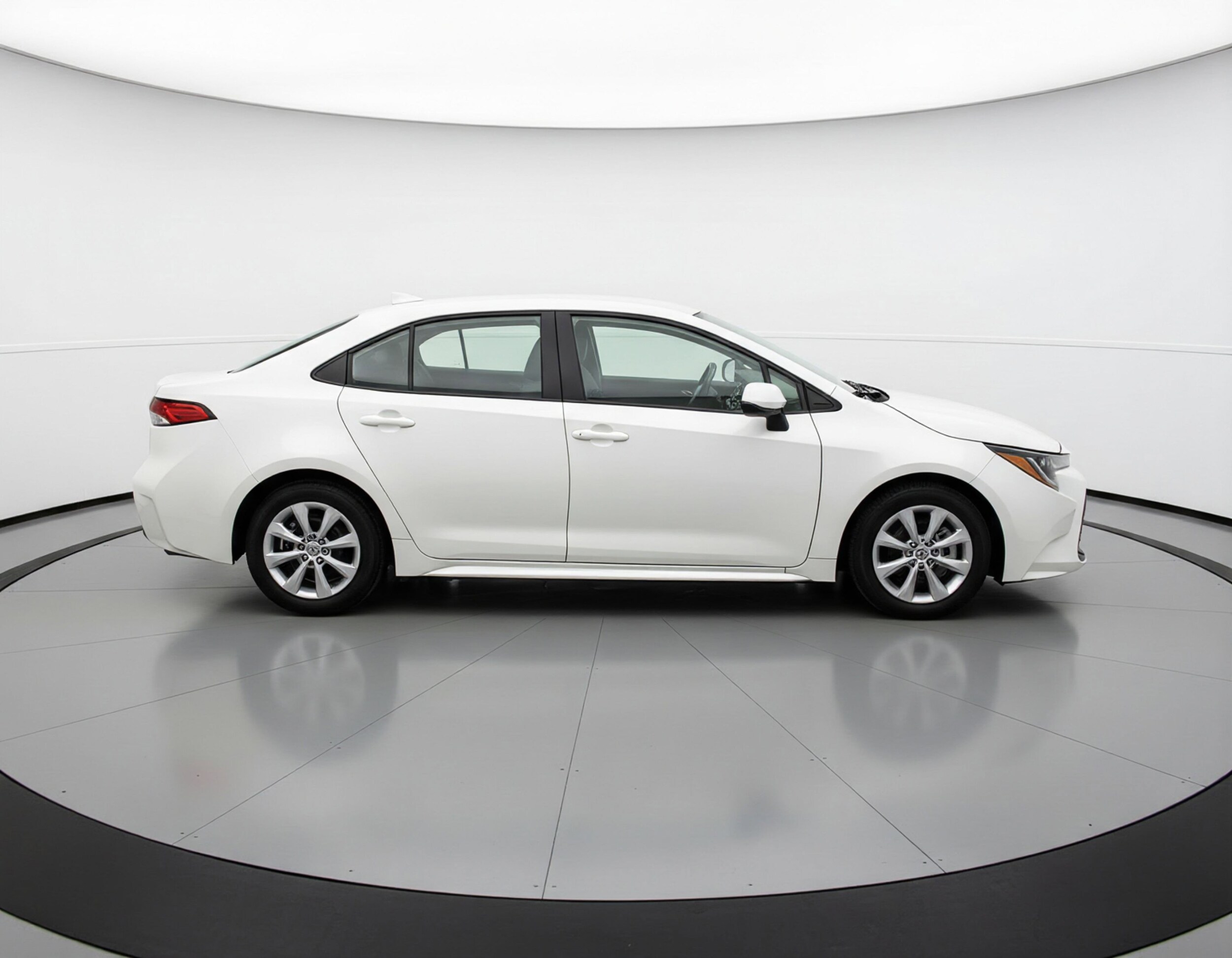 Thumbnail: 2025 Toyota Corolla - 11