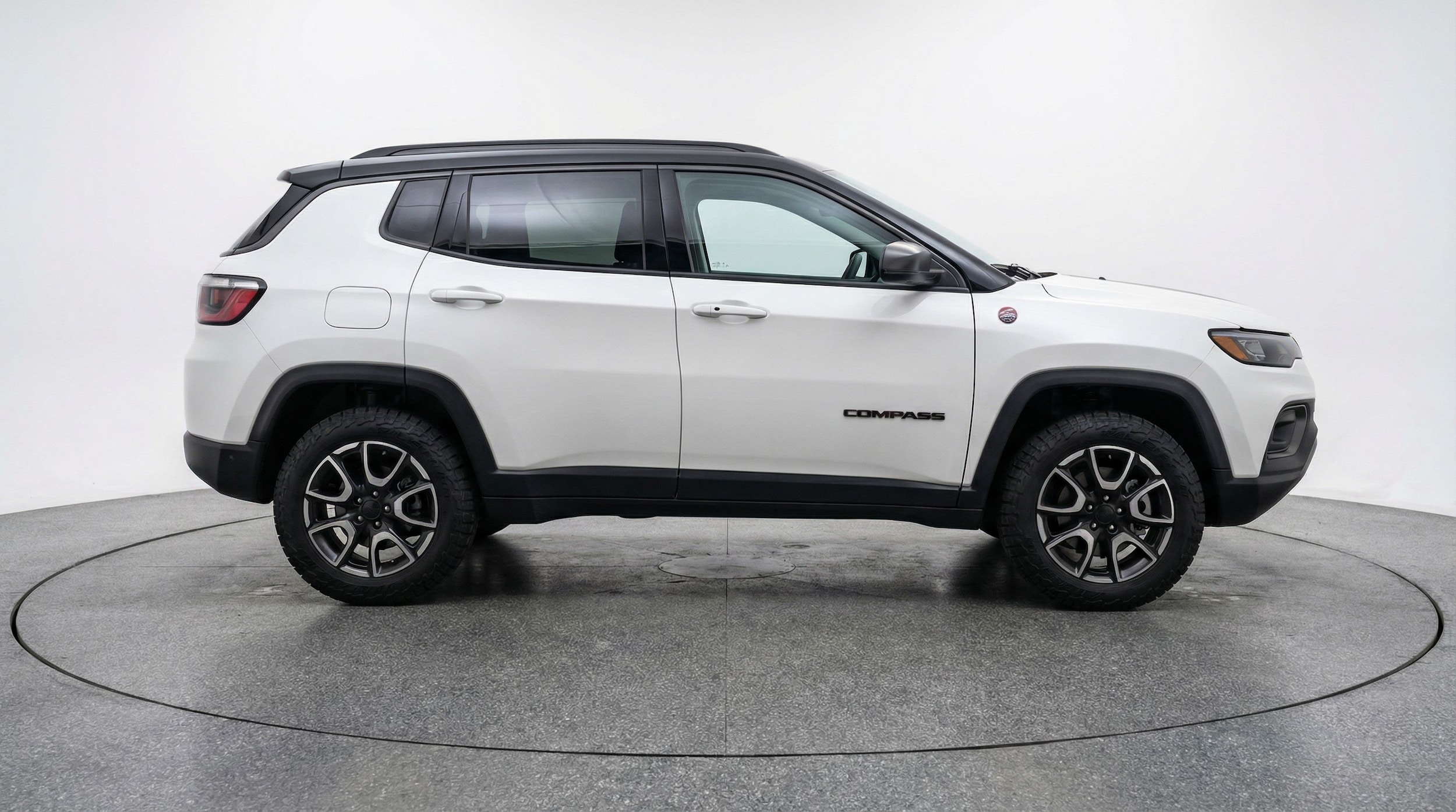 Thumbnail: 2025 Jeep Compass - 8