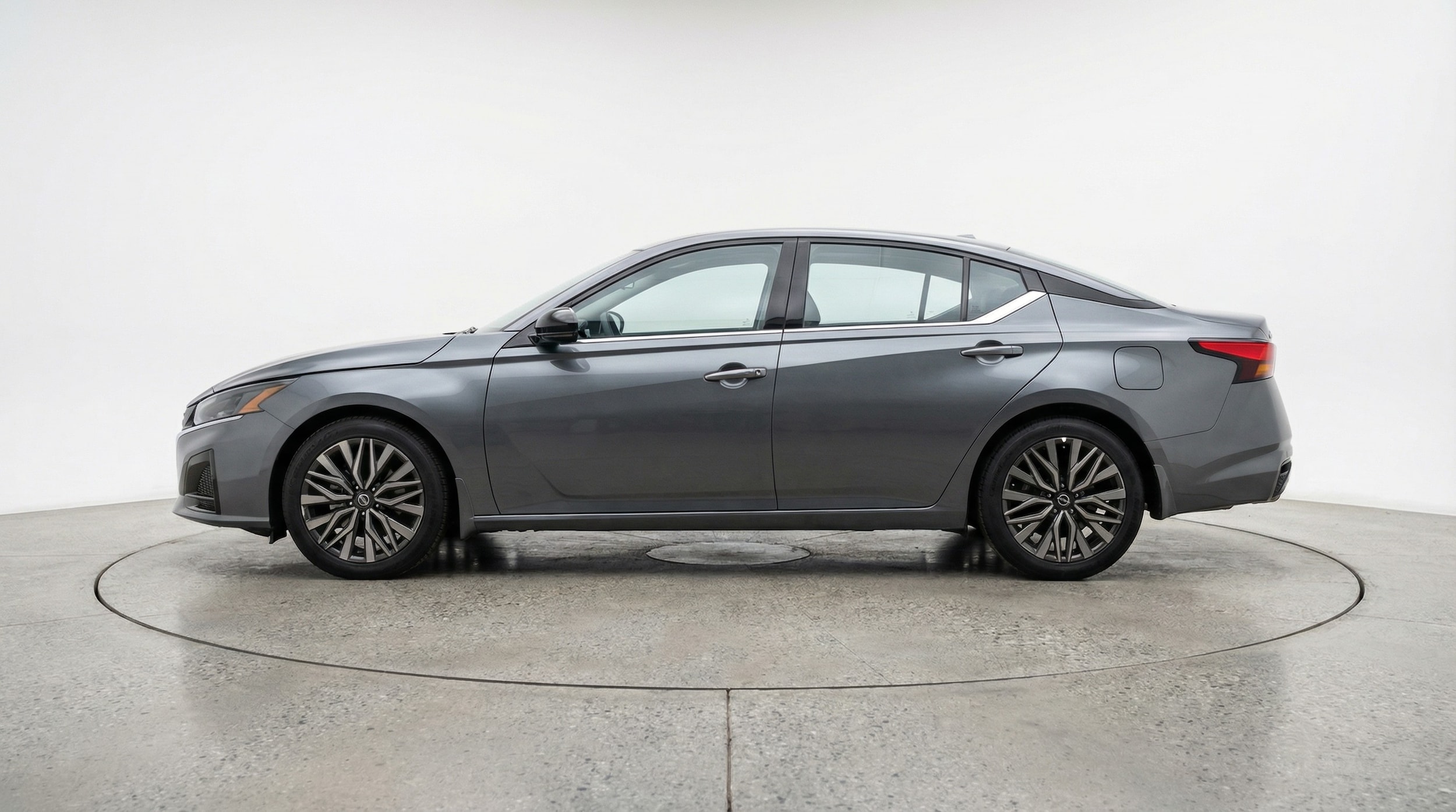 Thumbnail: 2025 Nissan Altima - 4