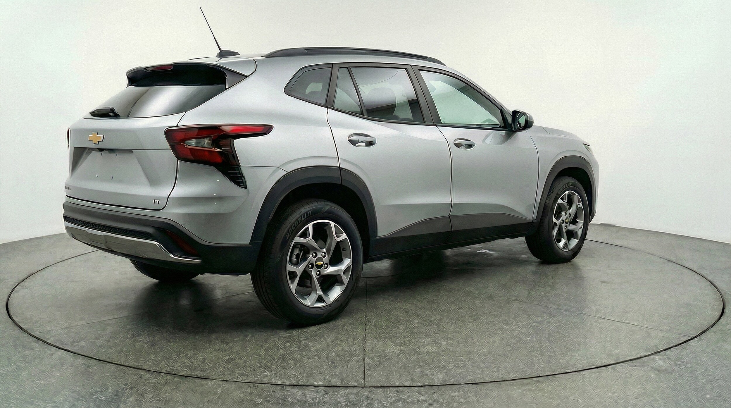 Thumbnail: 2025 Chevrolet Trax - 9