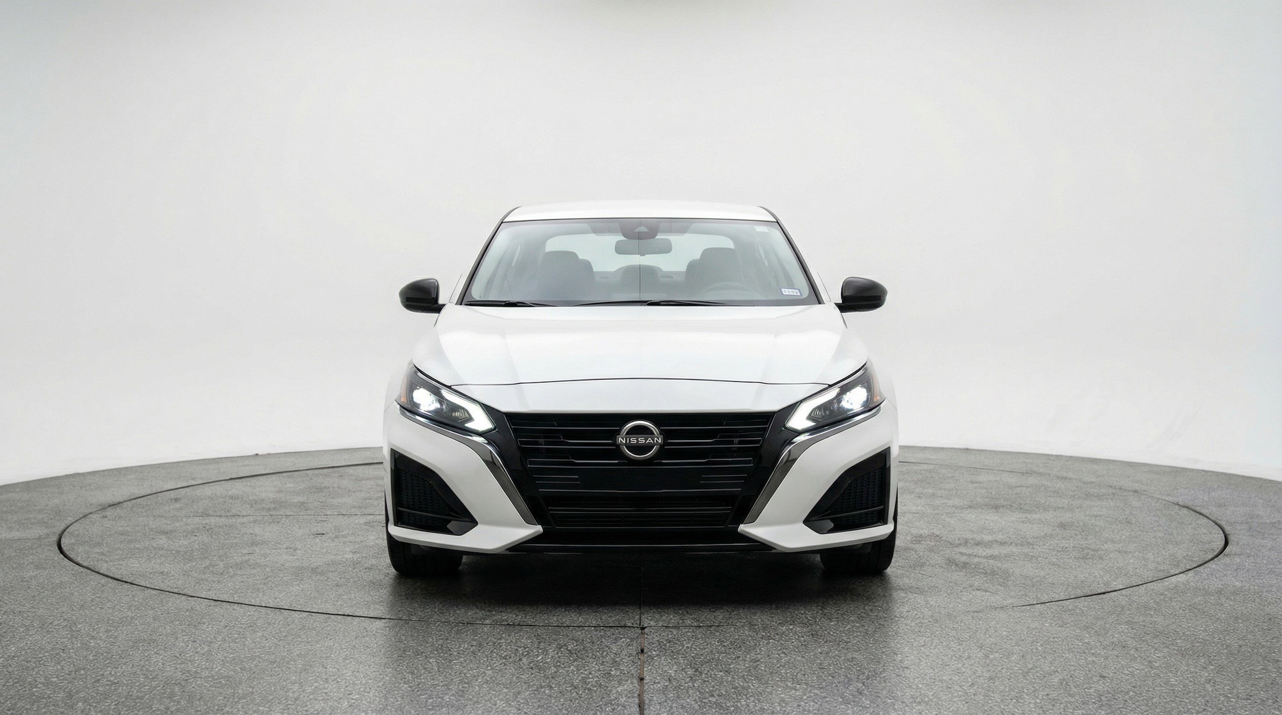 Thumbnail: 2025 Nissan Altima - 2