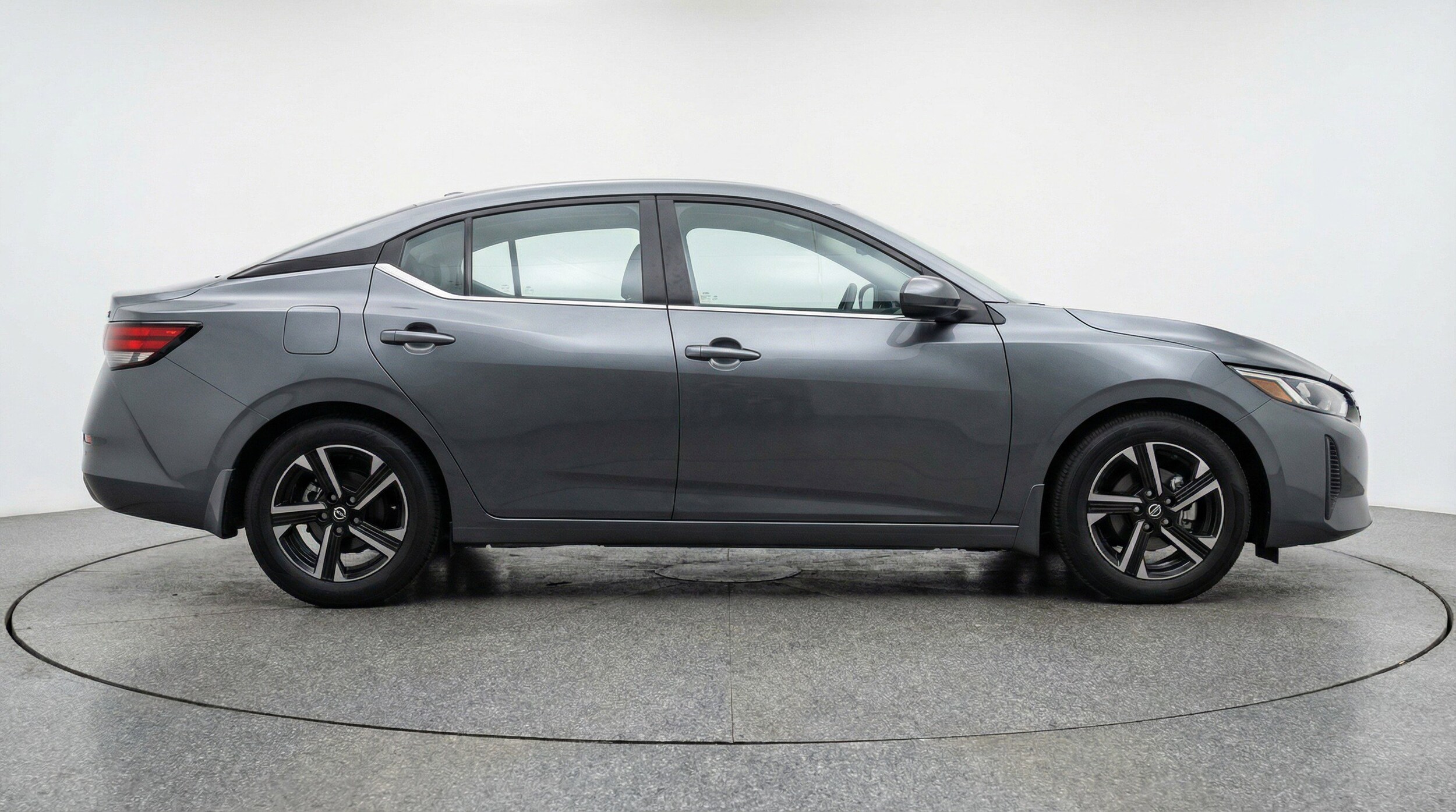 Thumbnail: 2025 Nissan Sentra - 11