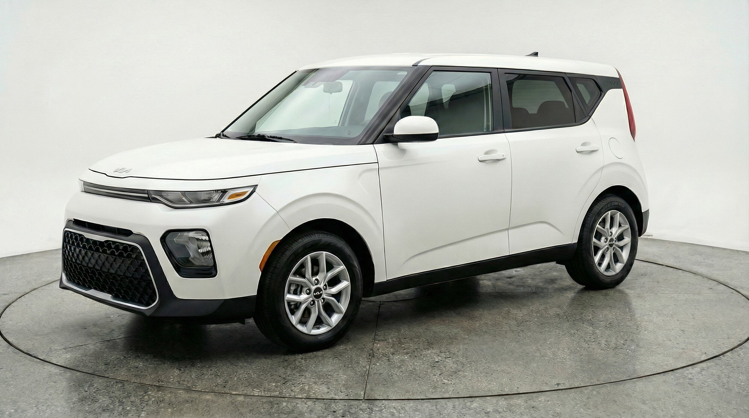 Thumbnail: 2025 Kia Soul - 3