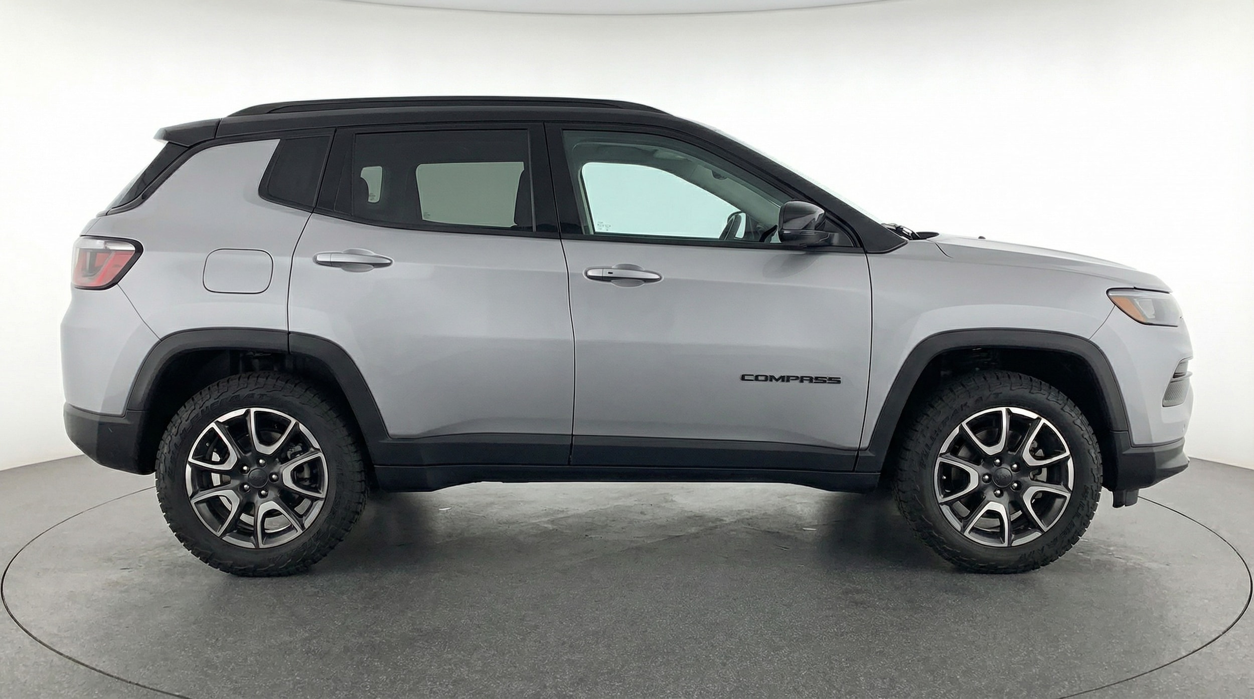 Thumbnail: 2025 Jeep Compass - 8