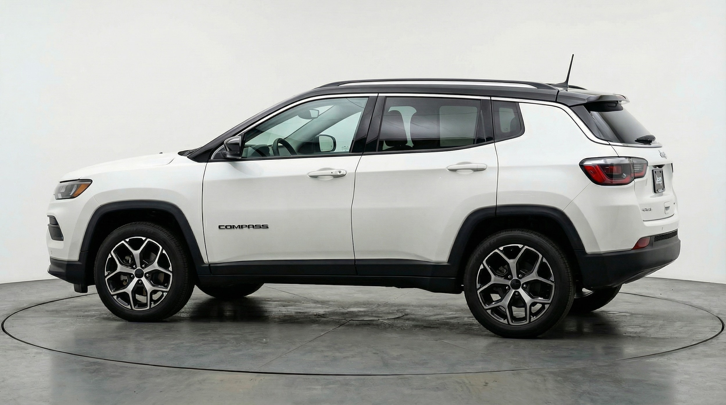Thumbnail: 2025 Jeep Compass - 4