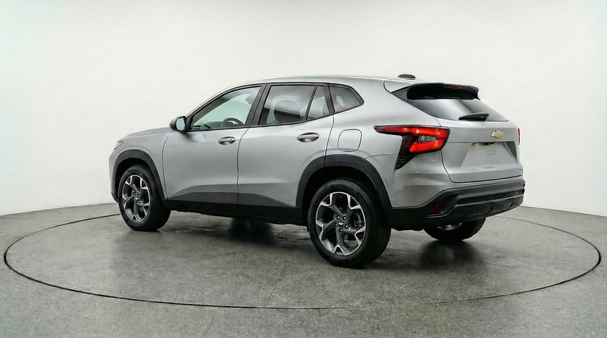 Thumbnail: 2025 Chevrolet Trax - 5