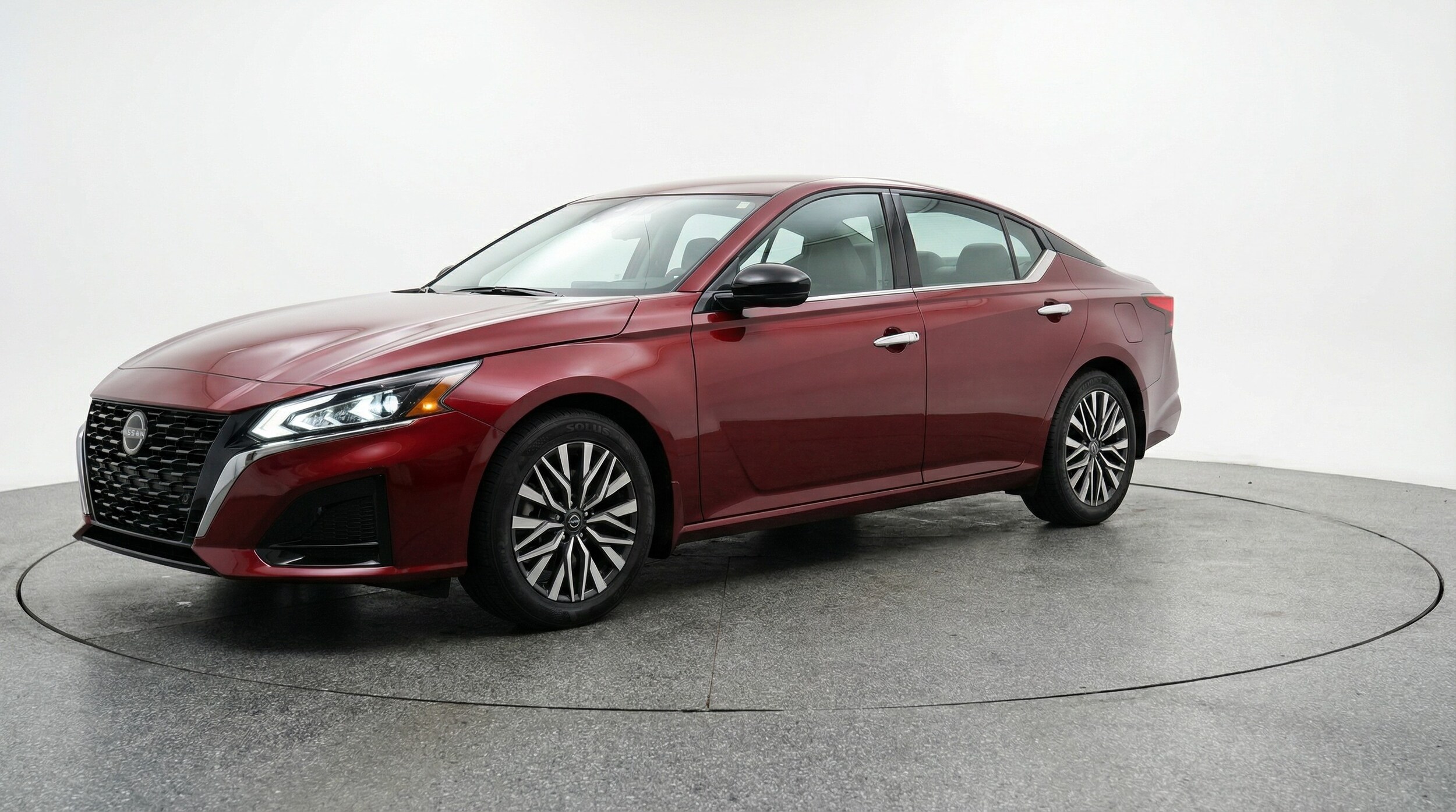 Thumbnail: 2025 Nissan Altima - 3