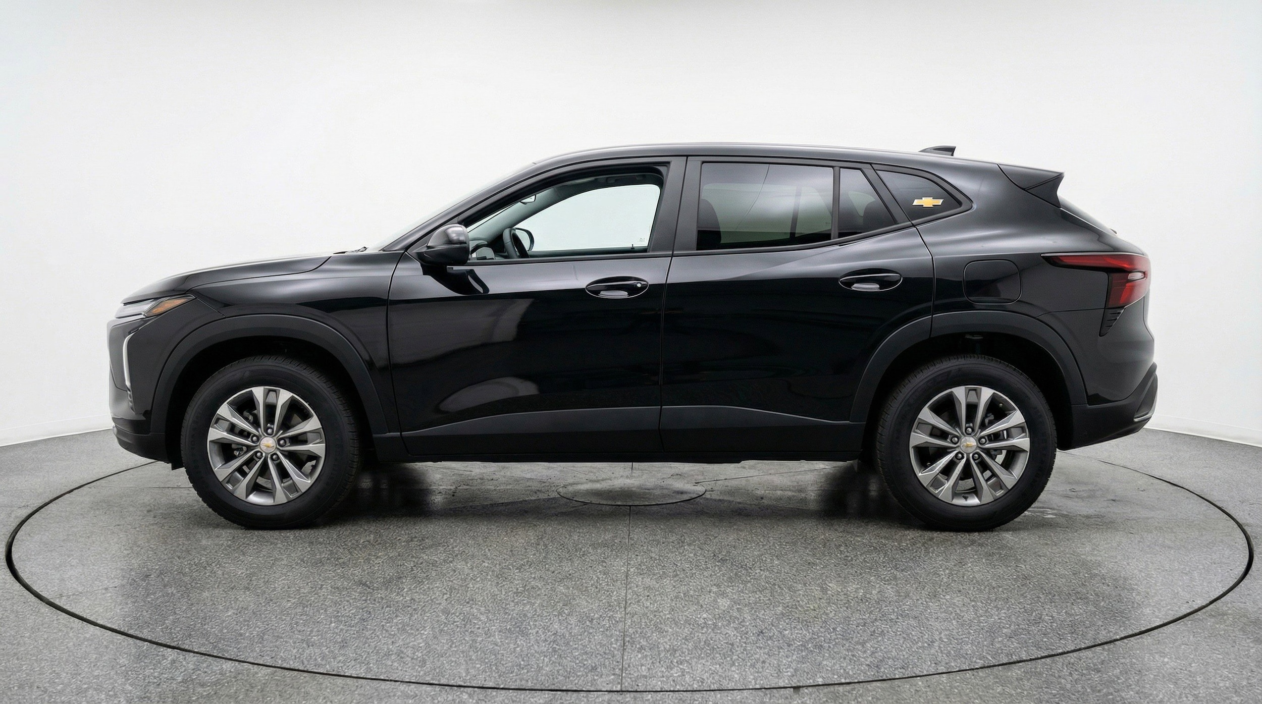 Thumbnail: 2025 Chevrolet Equinox - 5