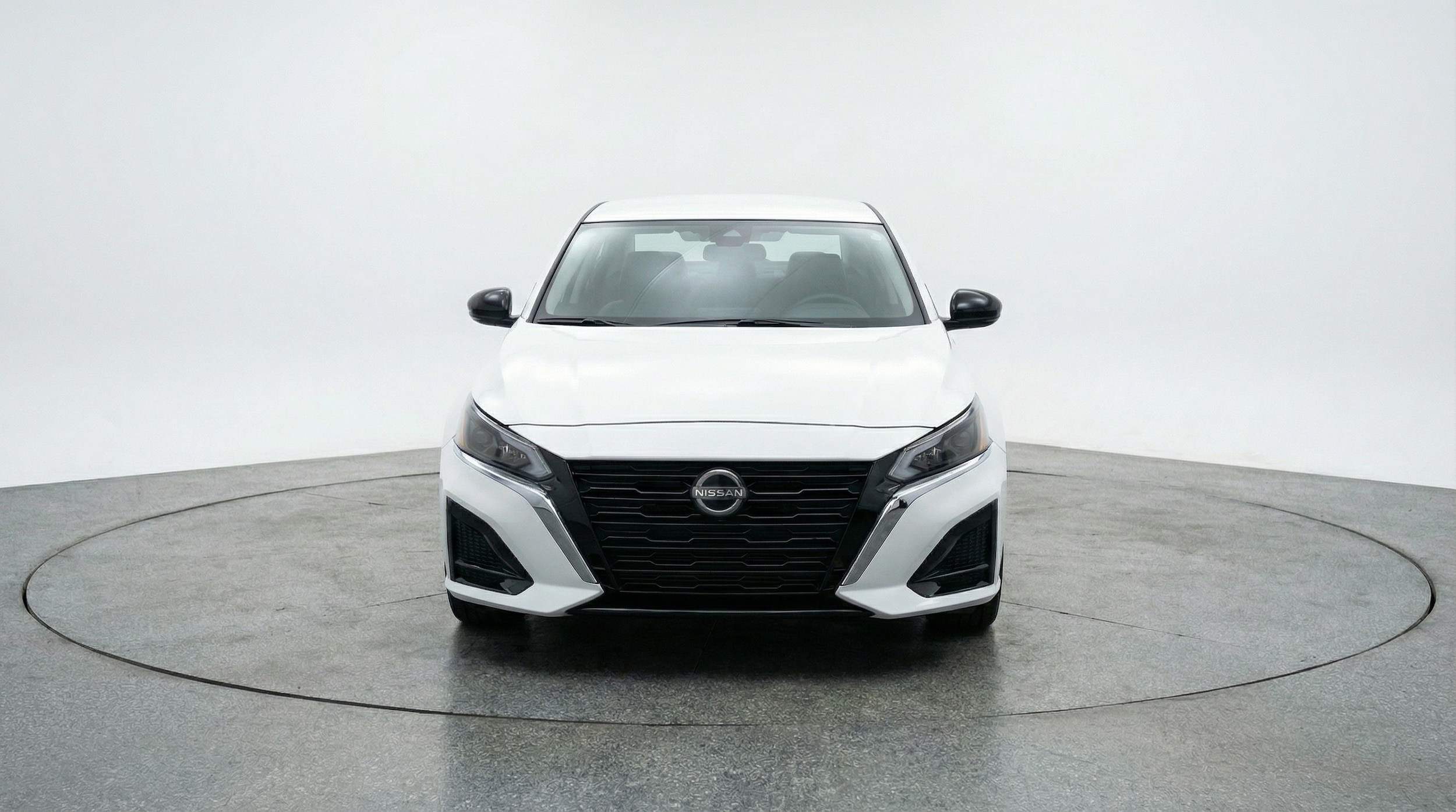 Thumbnail: 2025 Nissan Altima - 2