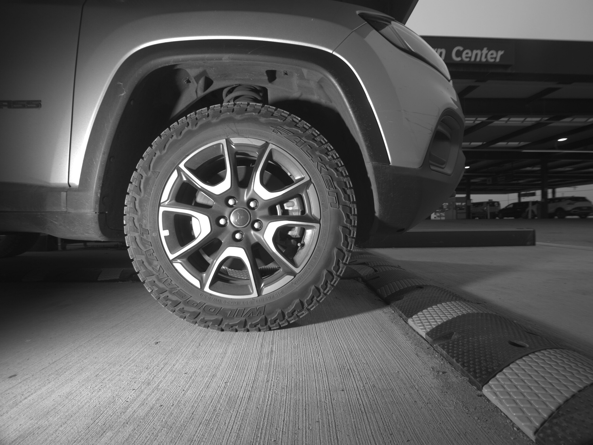 Thumbnail: 2025 Jeep Compass - 13