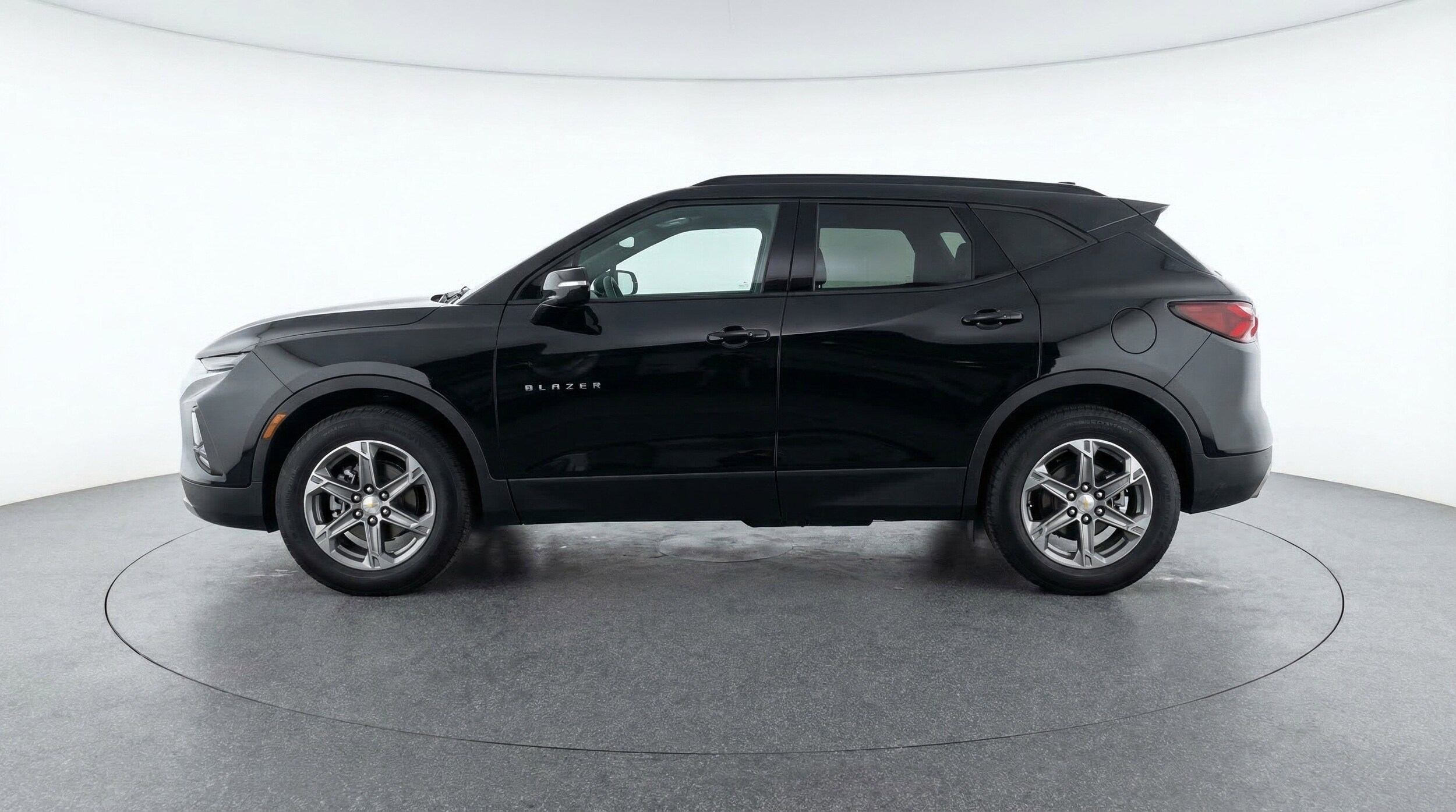 Thumbnail: 2025 Chevrolet Blazer - 5