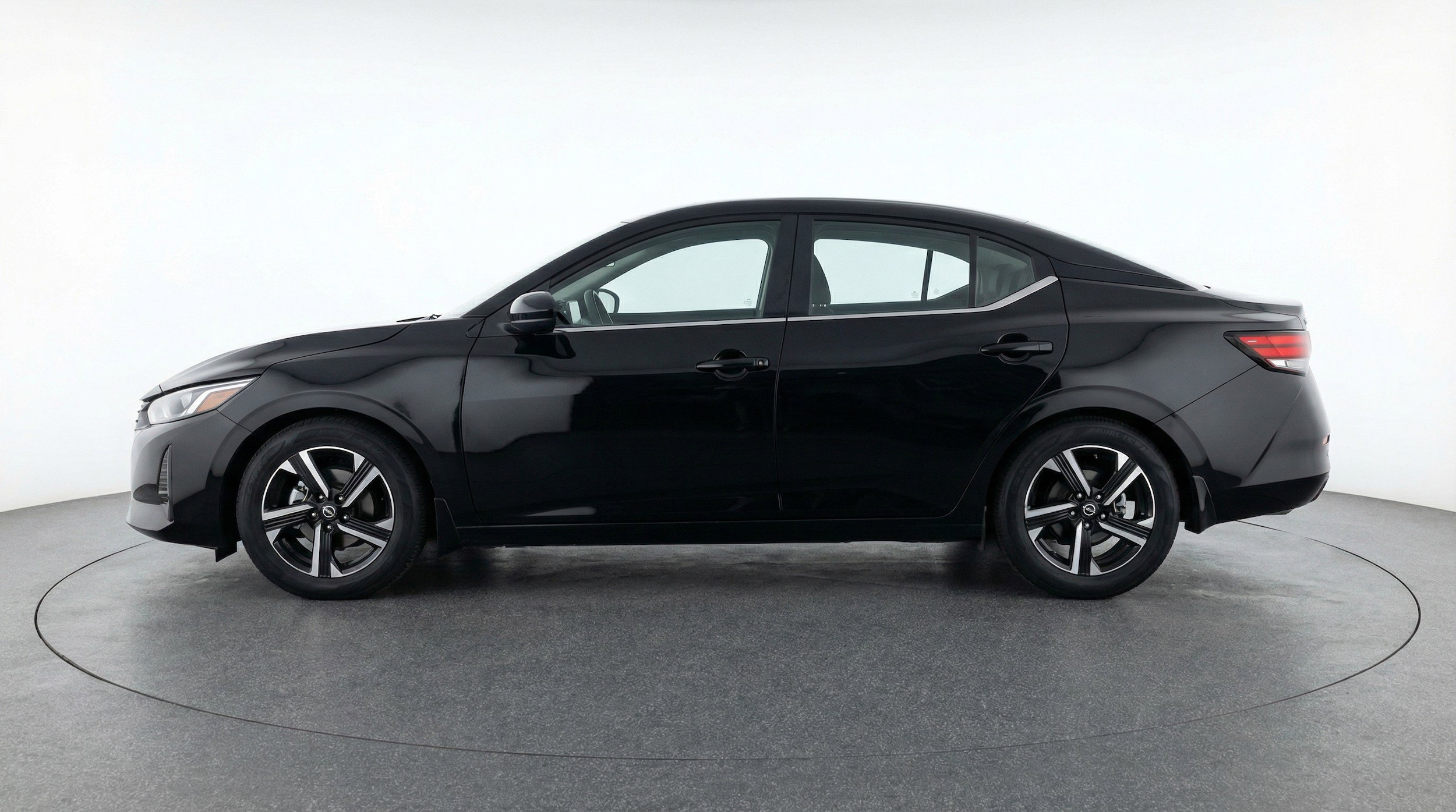 Thumbnail: 2025 Nissan Sentra - 5