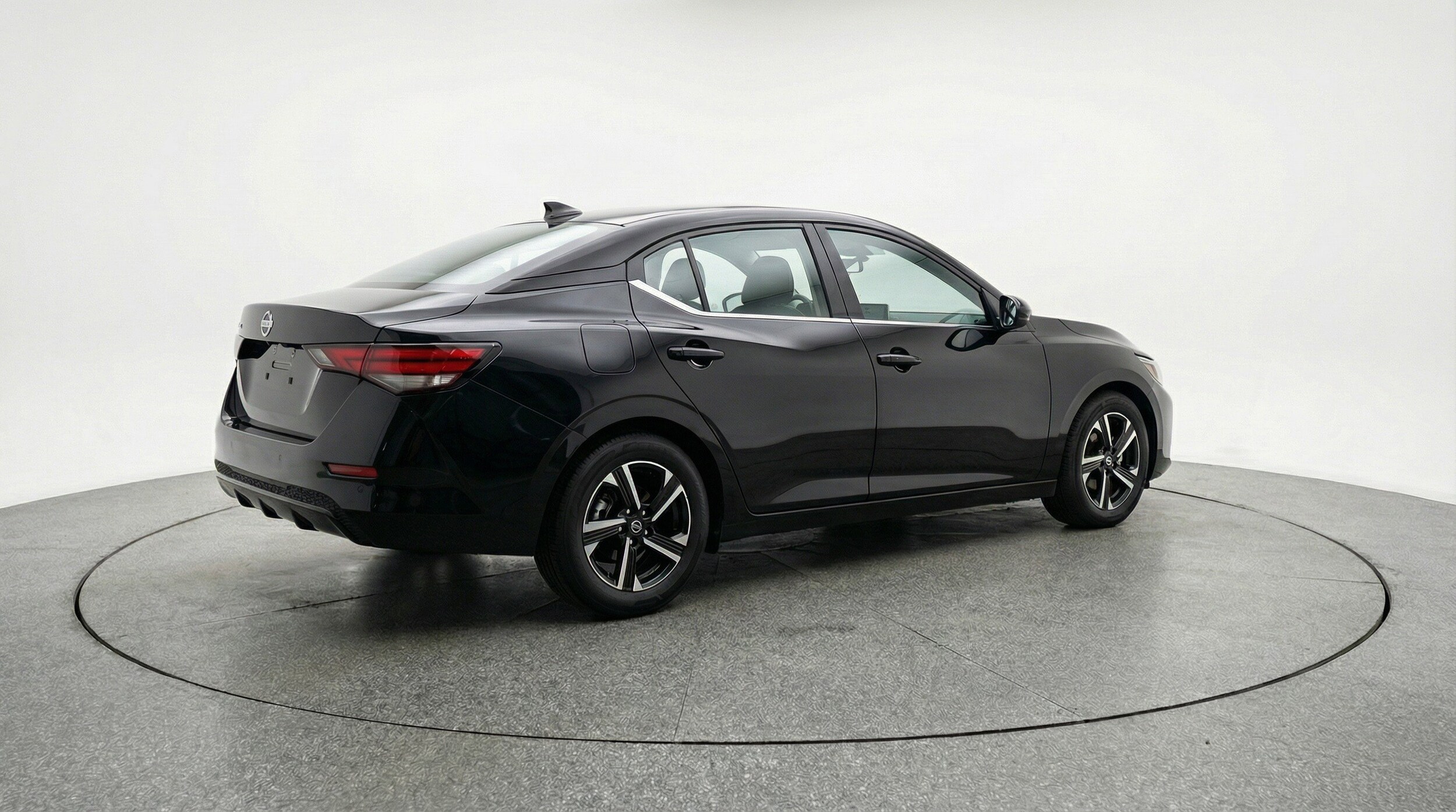 Thumbnail: 2025 Nissan Sentra - 9