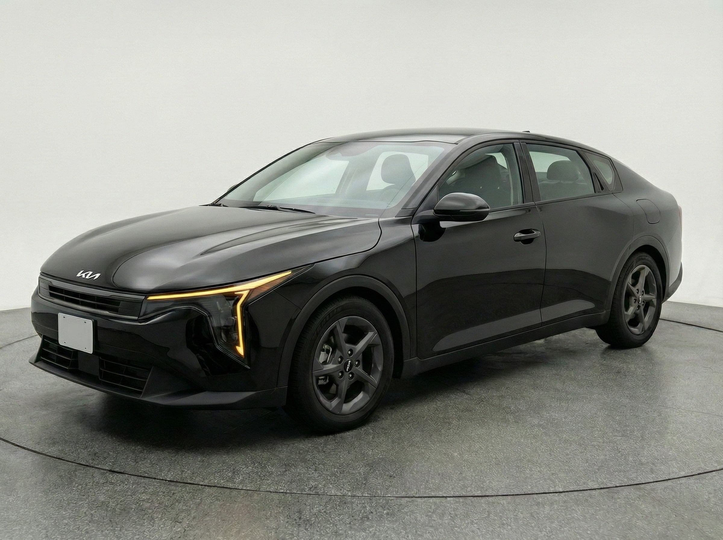 Thumbnail: 2025 Kia K4 - 3